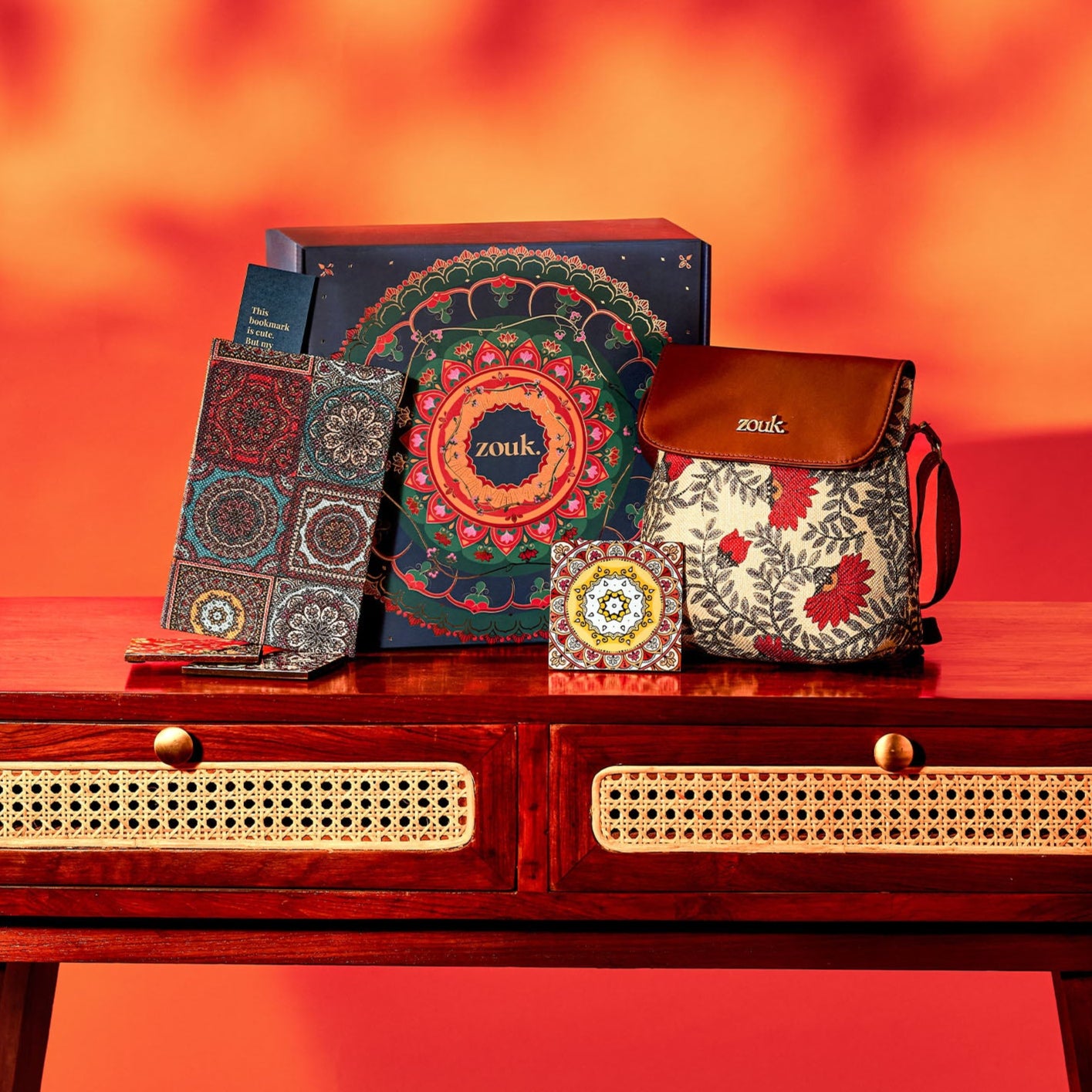 Mandala Saga Floral Gift Box