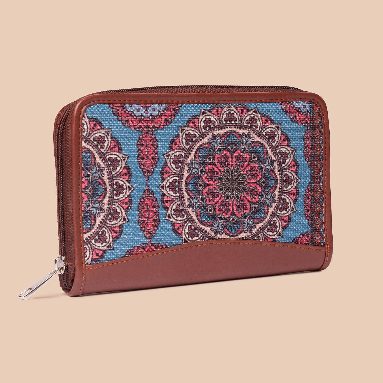 Multicolor Mandala Print Chain Wallet