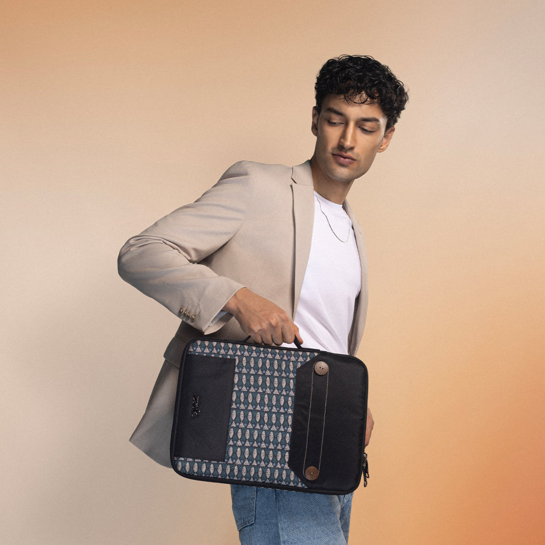 Gangtok Epoch Urban Laptop Sleeve - 15.6inch (Black)