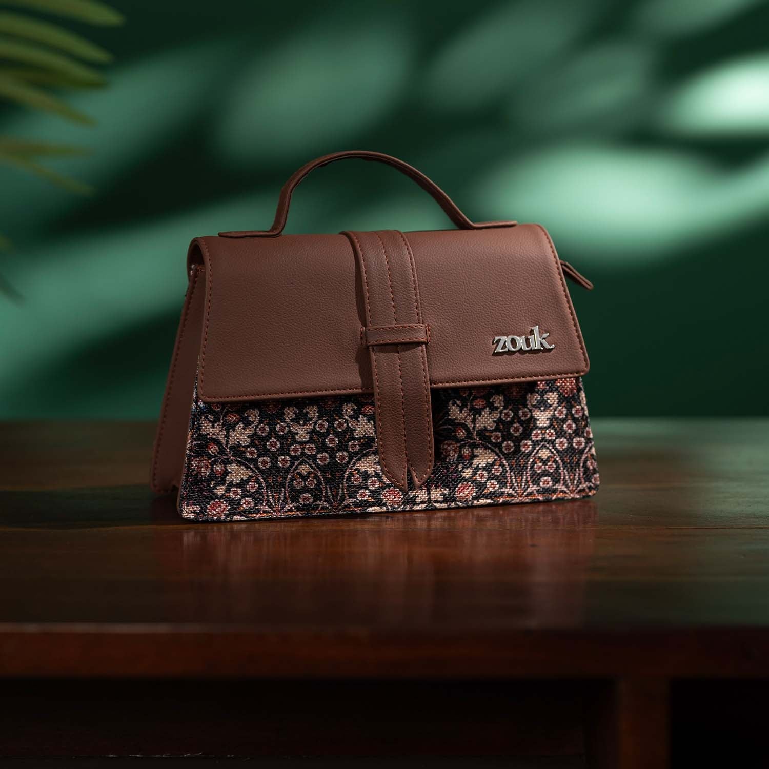 Kriti Sanon - Kashmir Blooms Iconic Evening Satchel