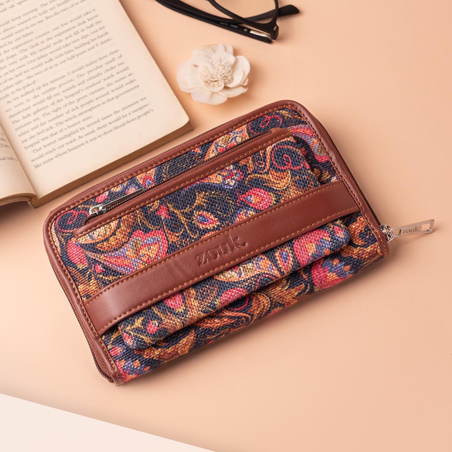Paisley Print Classic Zipper Wallet - Main Image