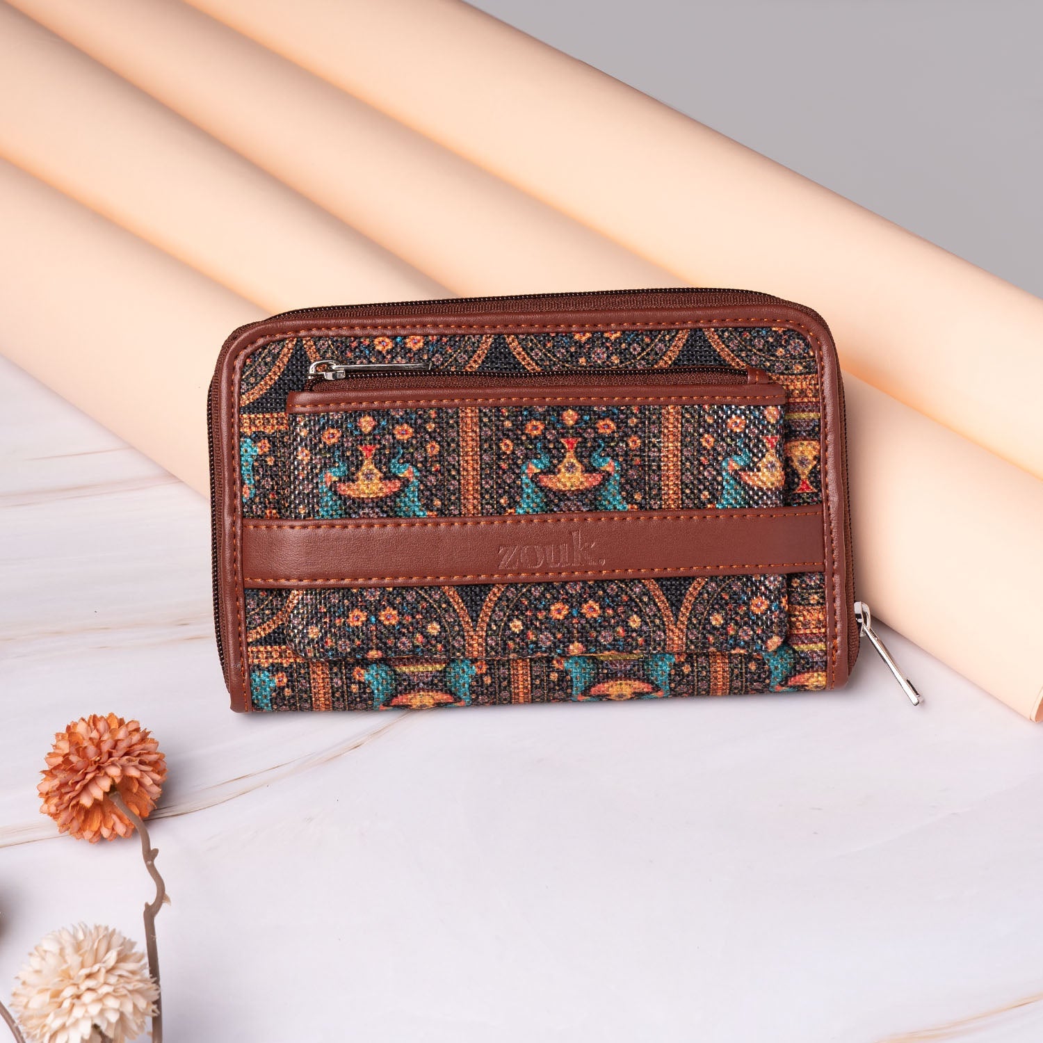 ZIP-Royal Indian Peacock Motif Classic Zipper Wallet