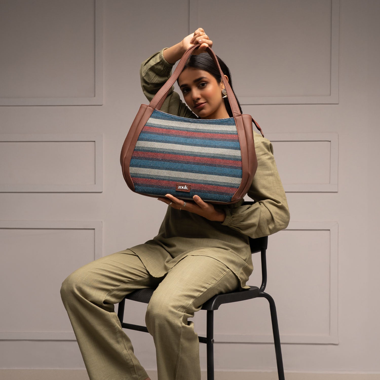 ZIP-Mysore Mosaic Luna Handbag