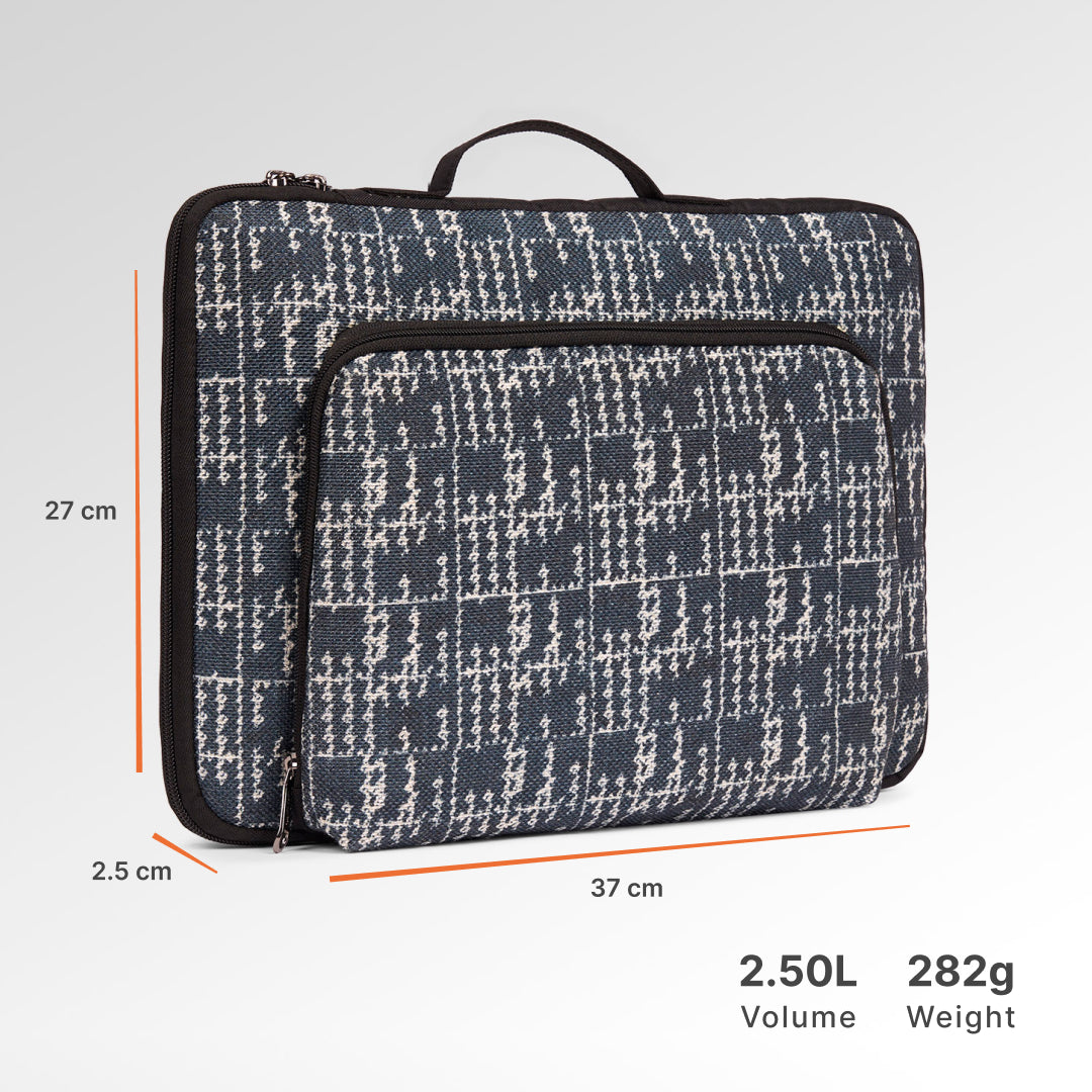 Madras Monochrome Urban Laptop Sleeve - 15.6inch (Black)
