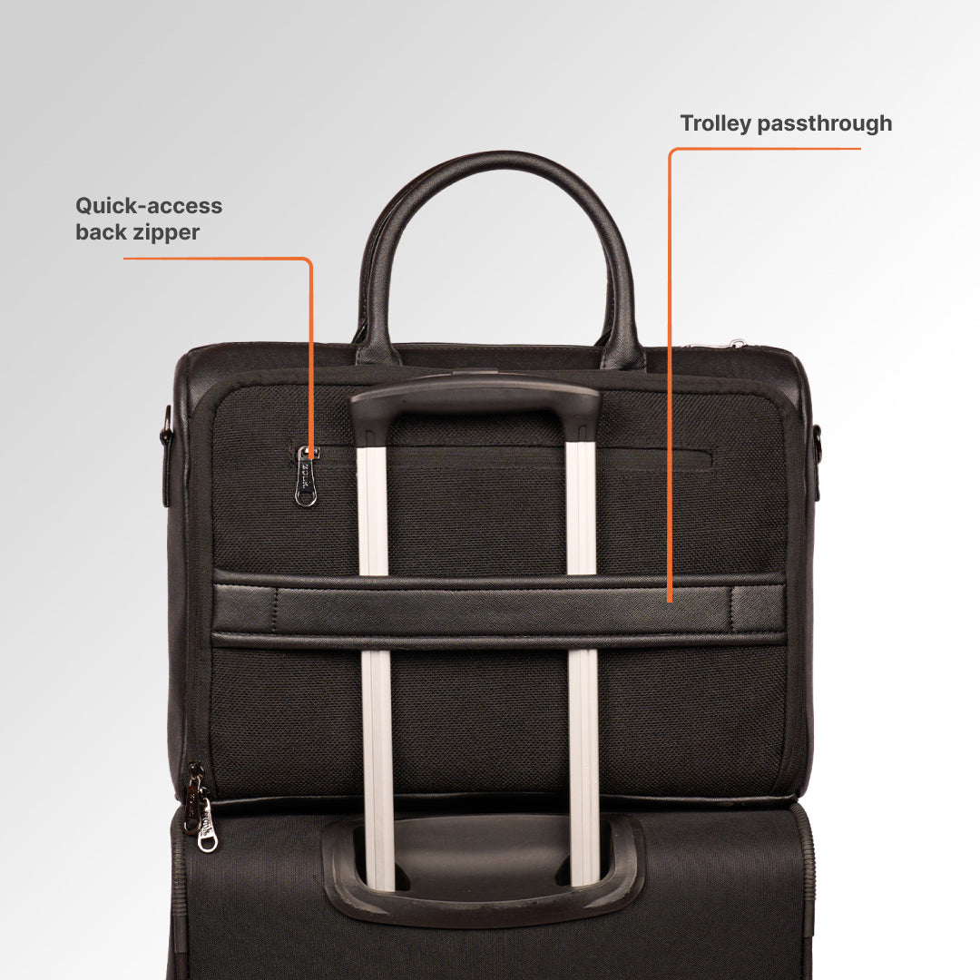 Jet Black Pro Laptop Bag (Black)