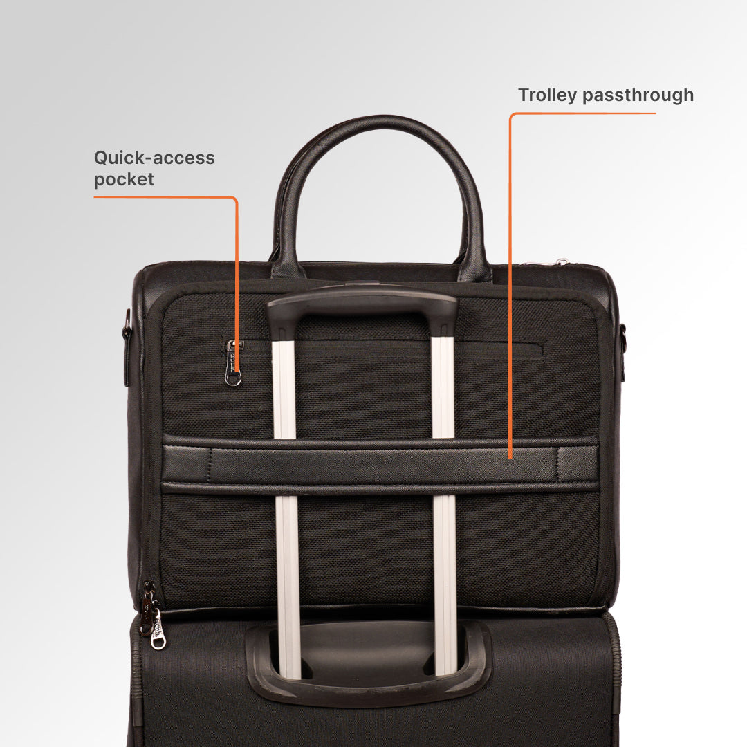 Jet Black Pro Laptop Bag (Black)