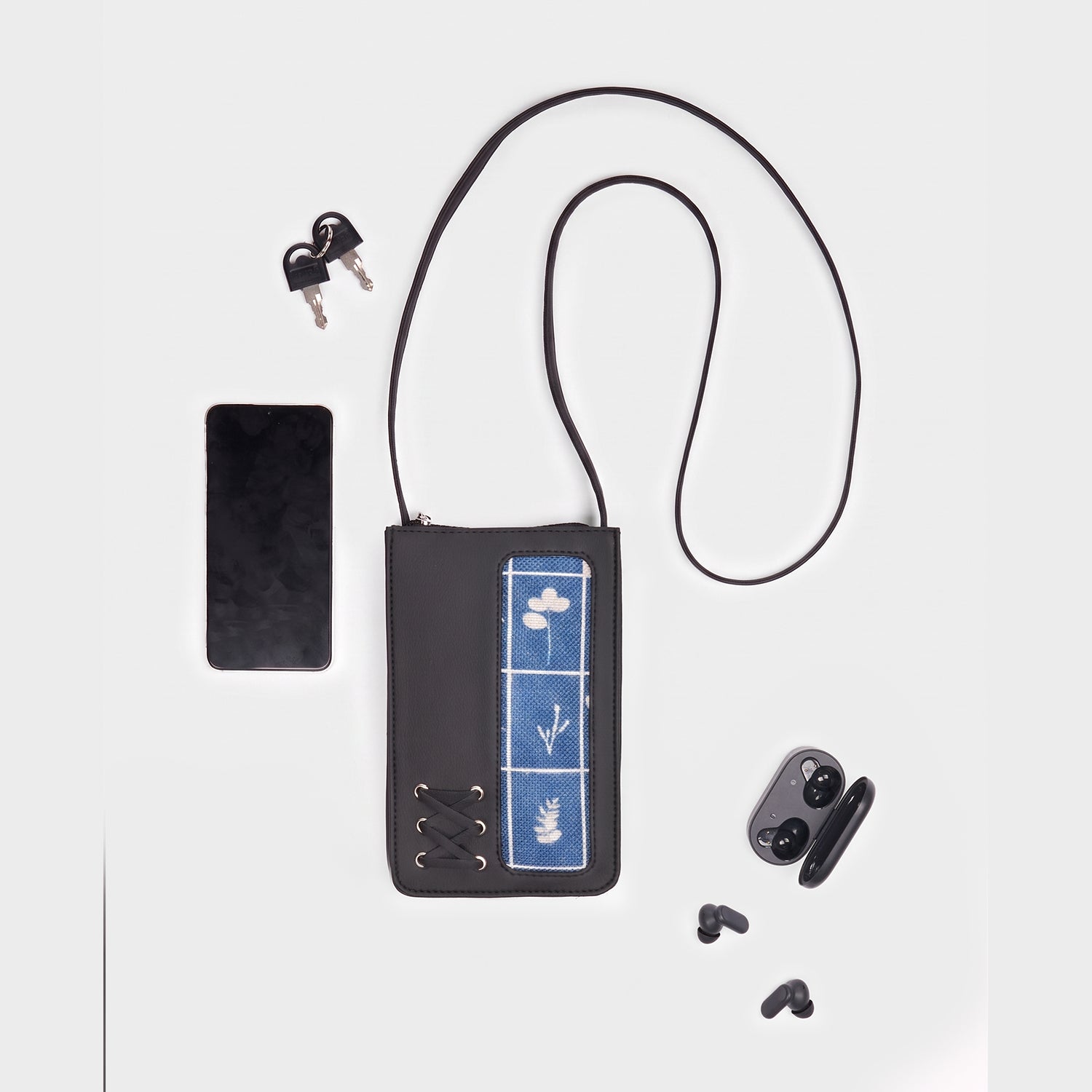 Aarini Phone Sling Lakshadweep Azure