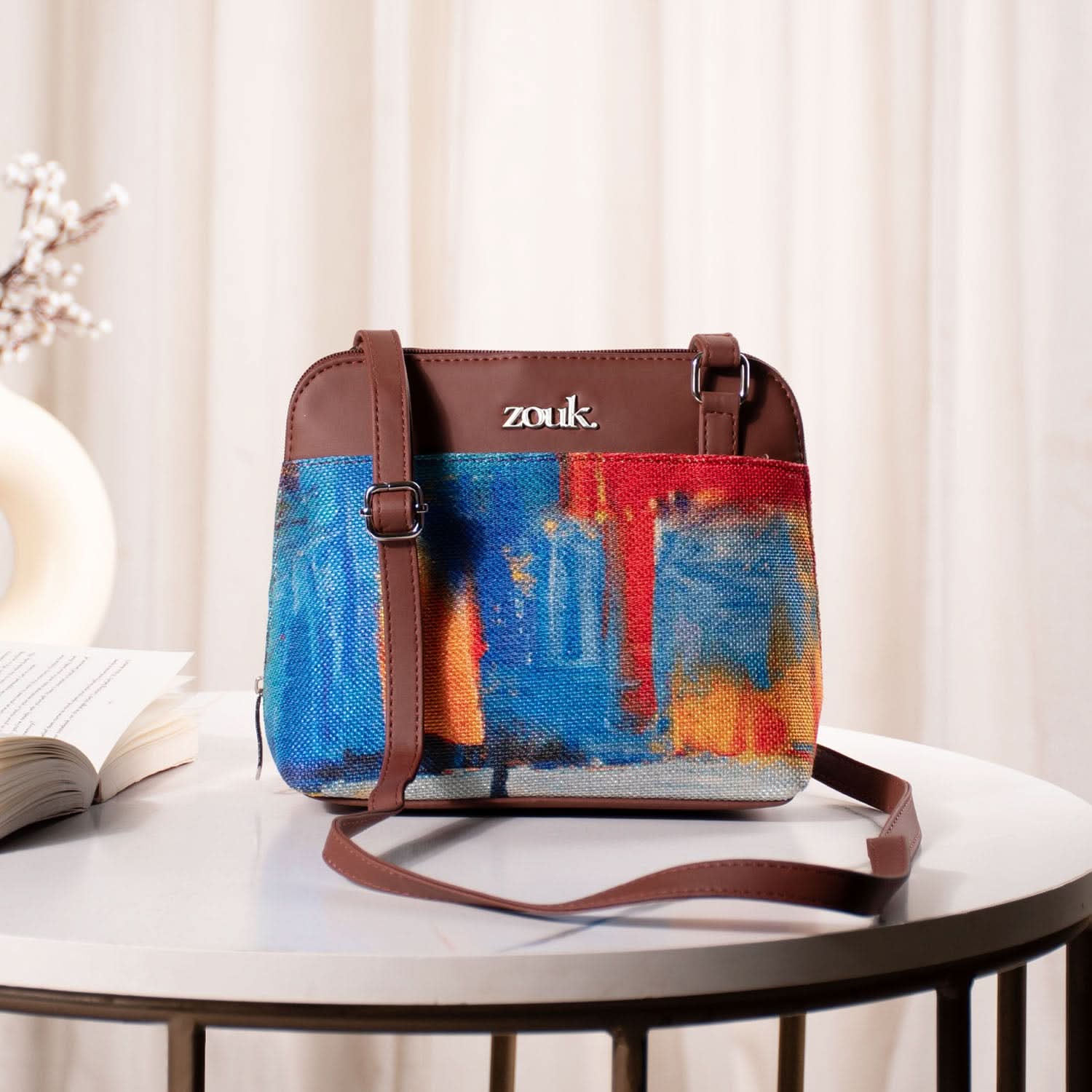 Abstract Amaze OOO Sling Bag