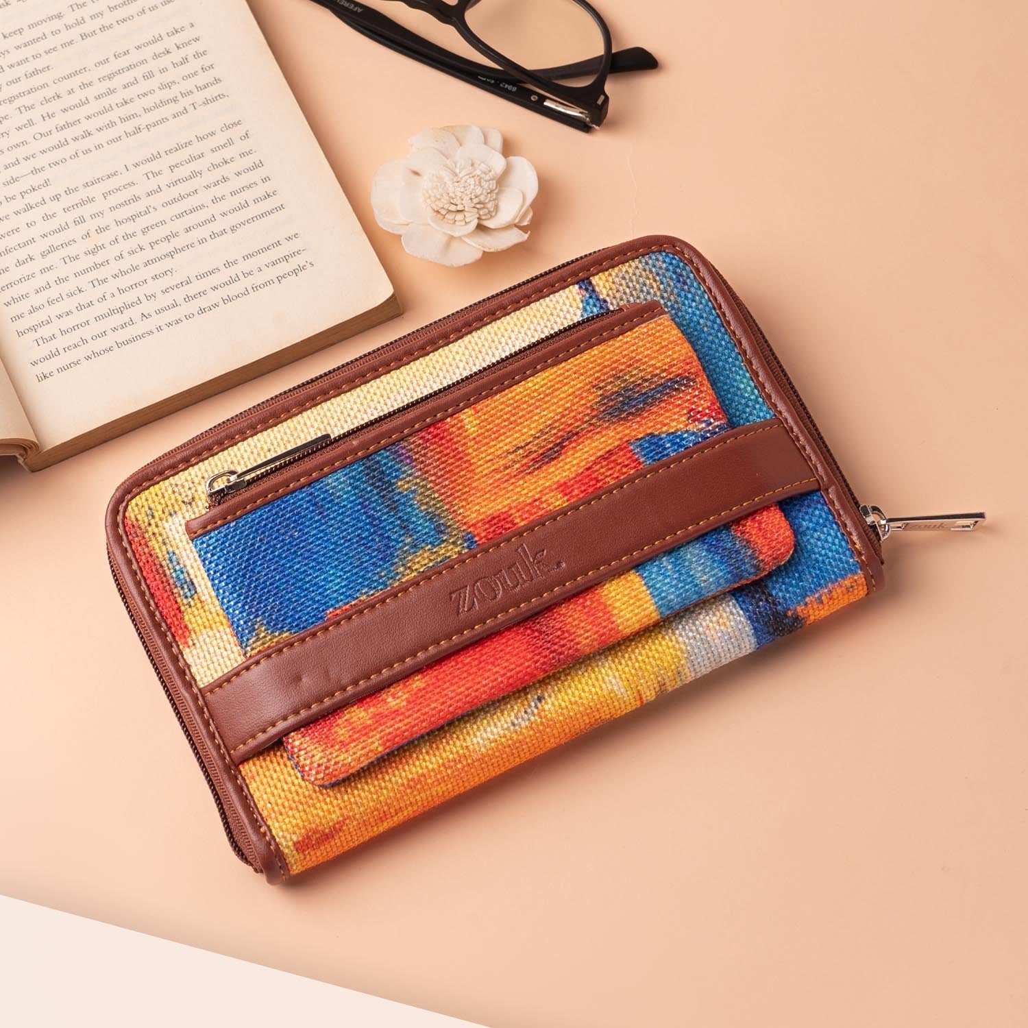 ZIP-Abstract Amaze Classic Zipper Wallet