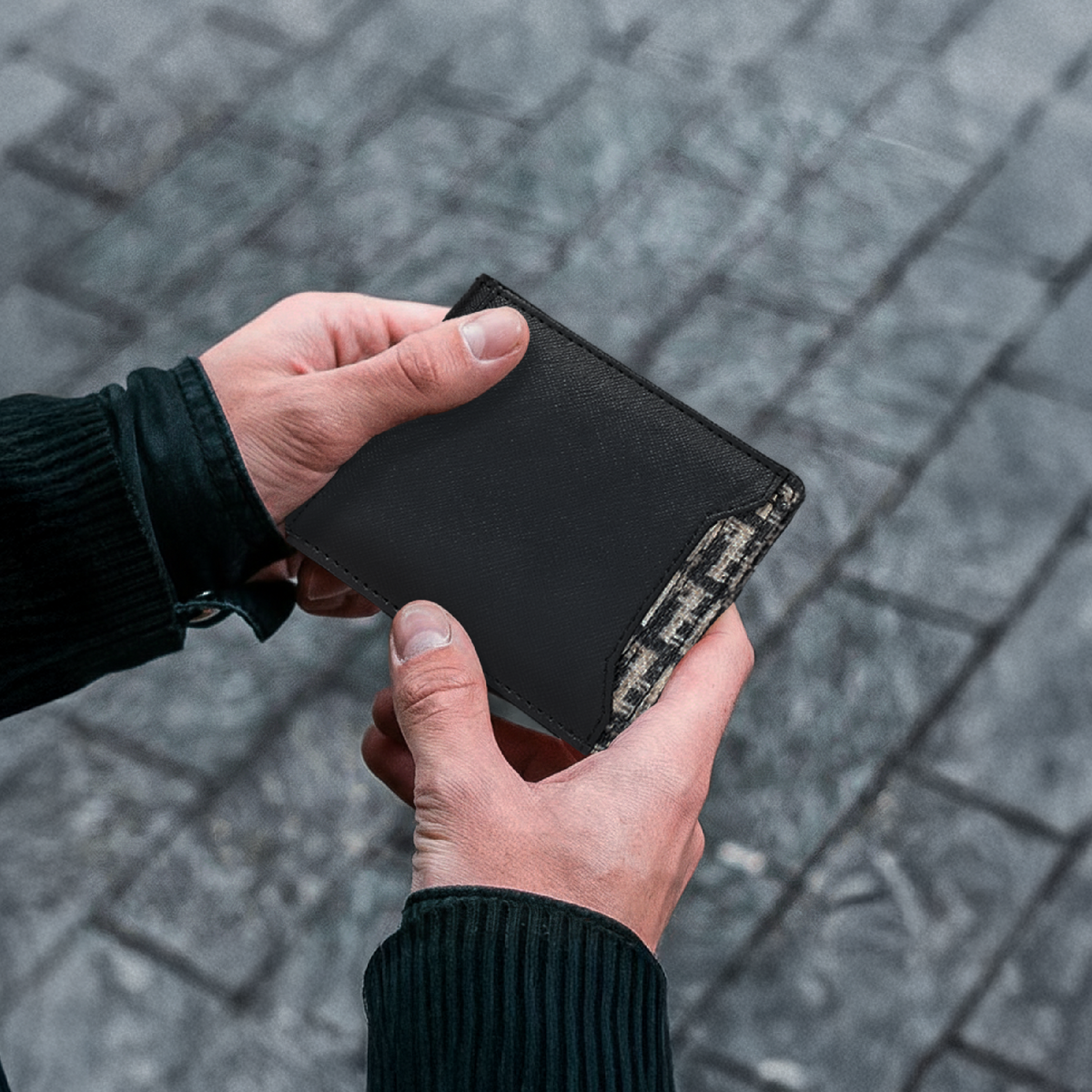Carter Checks Ace Men's Wallet