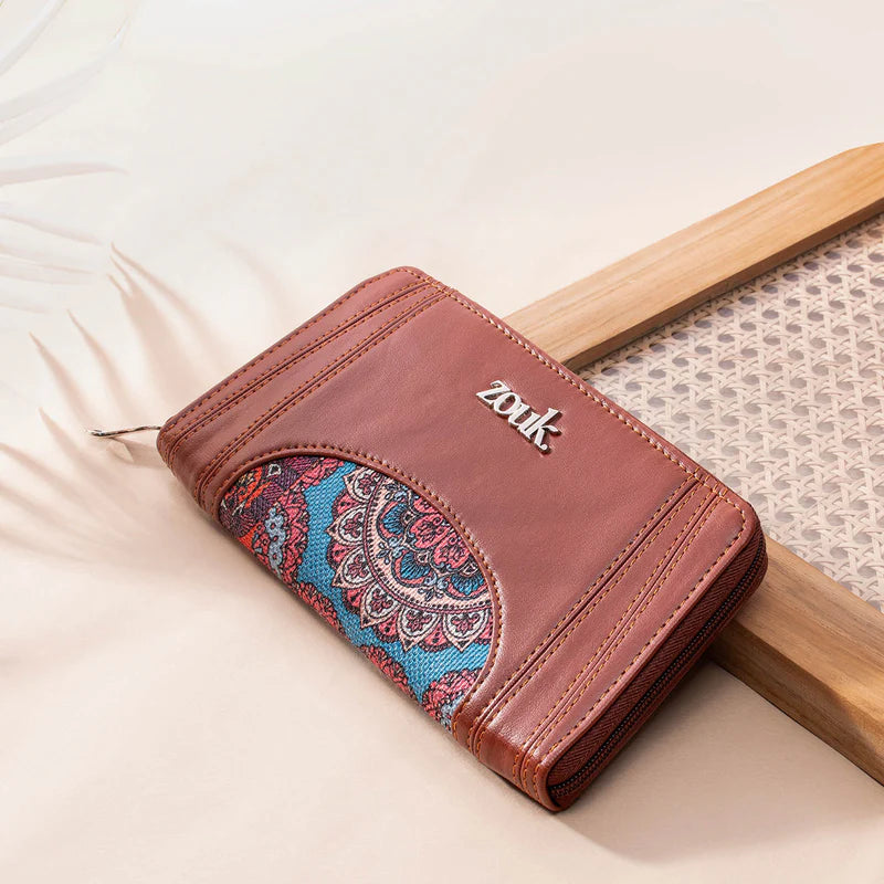 Nawabi Elegance Multicolor Gift Box