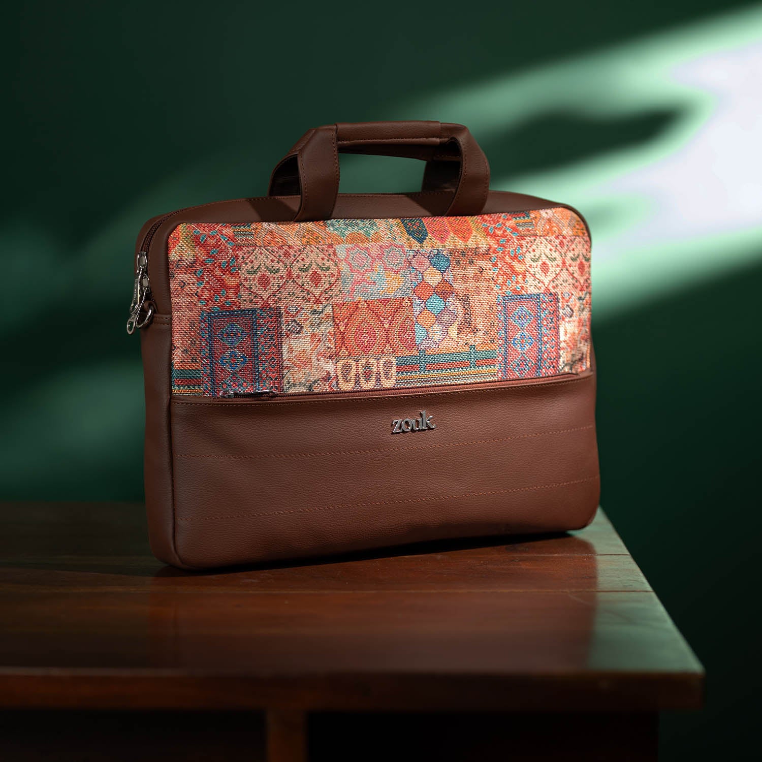 Arin Laptop Bag - Kutch Gamthi