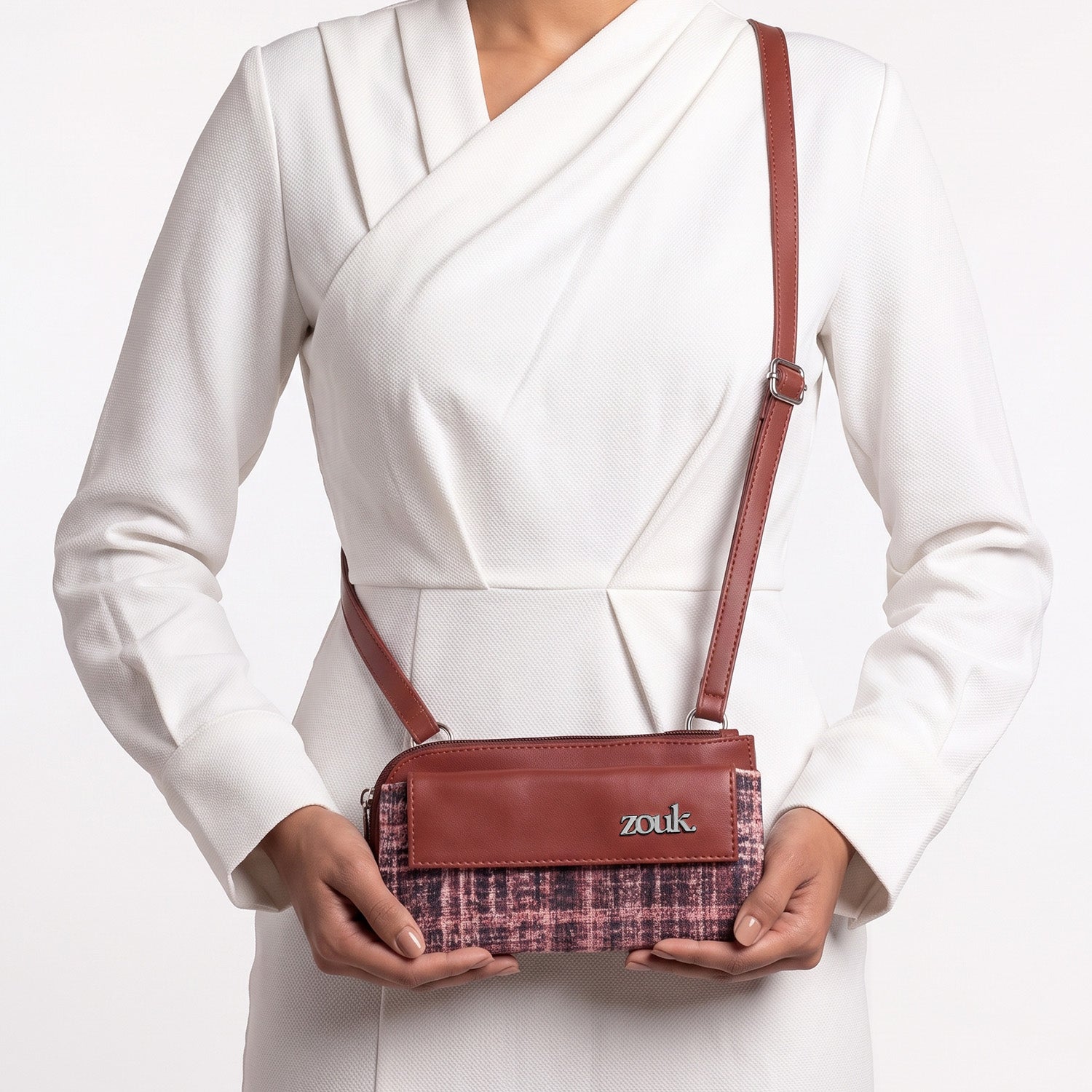 Azura Phone Sling Cashmere Noir (Pink)