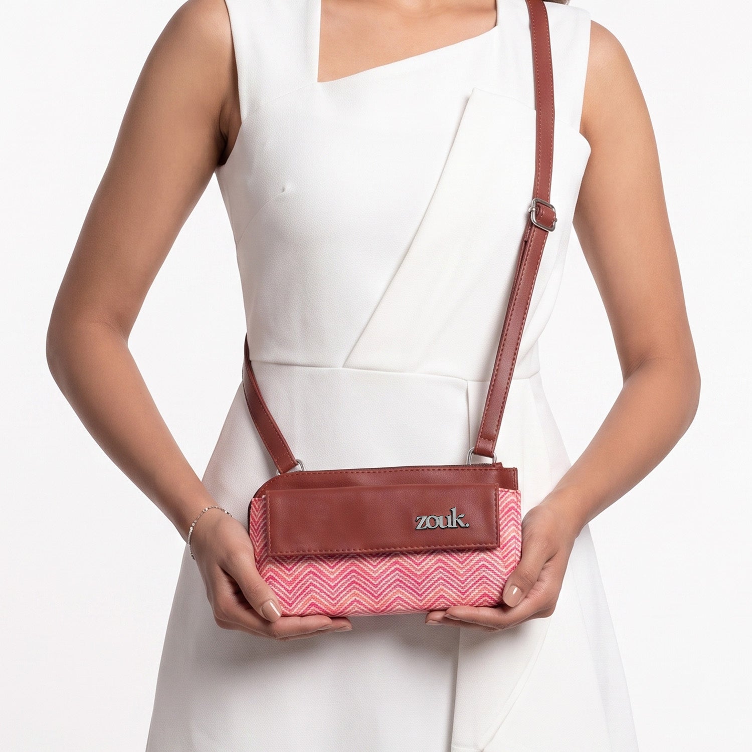 Azura Phone Sling Bombay Sea