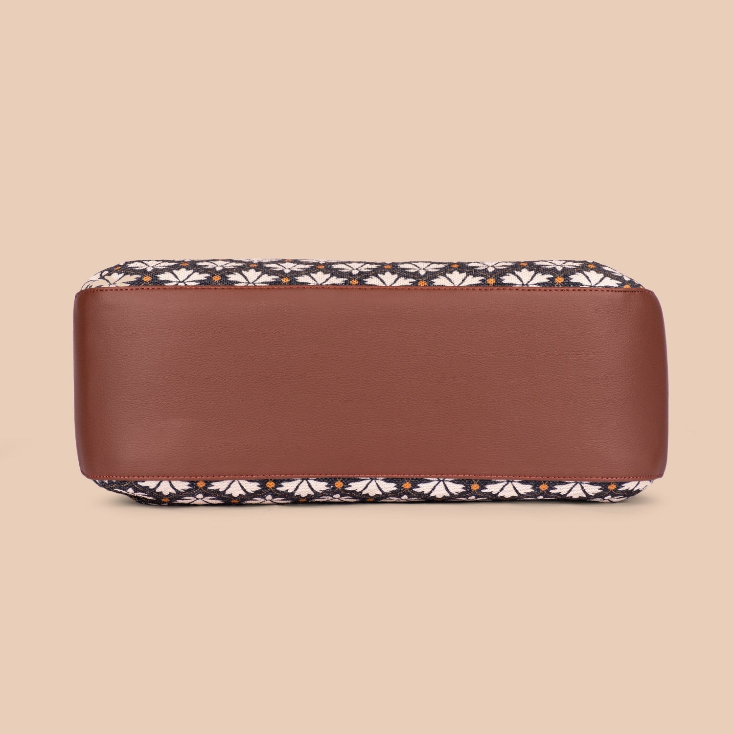 Bidri Kaiser Getaway Handbag