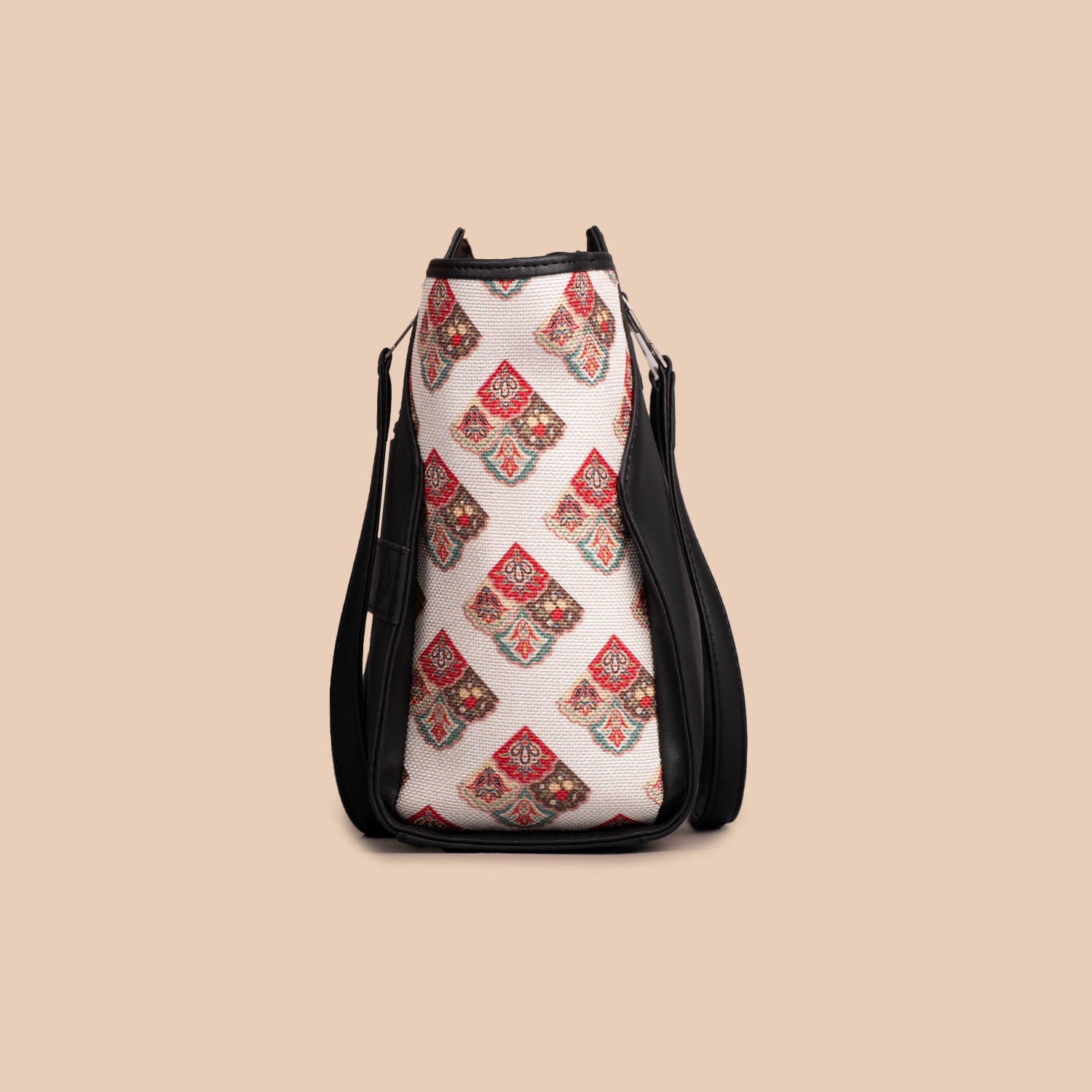 Seashell Motif White Classic Business Bag