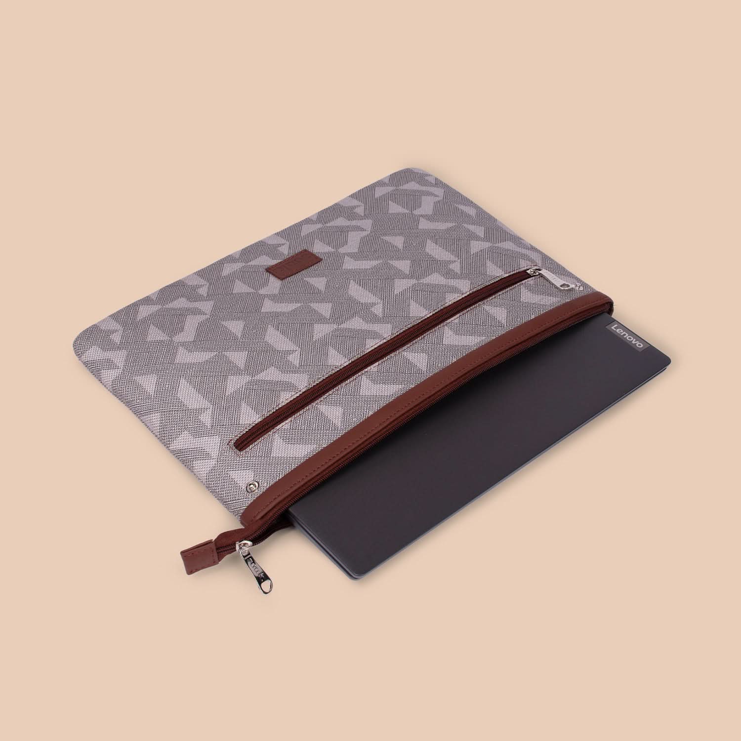 Zouk Aravalli Abstract Maya Multitasker Tote Bag