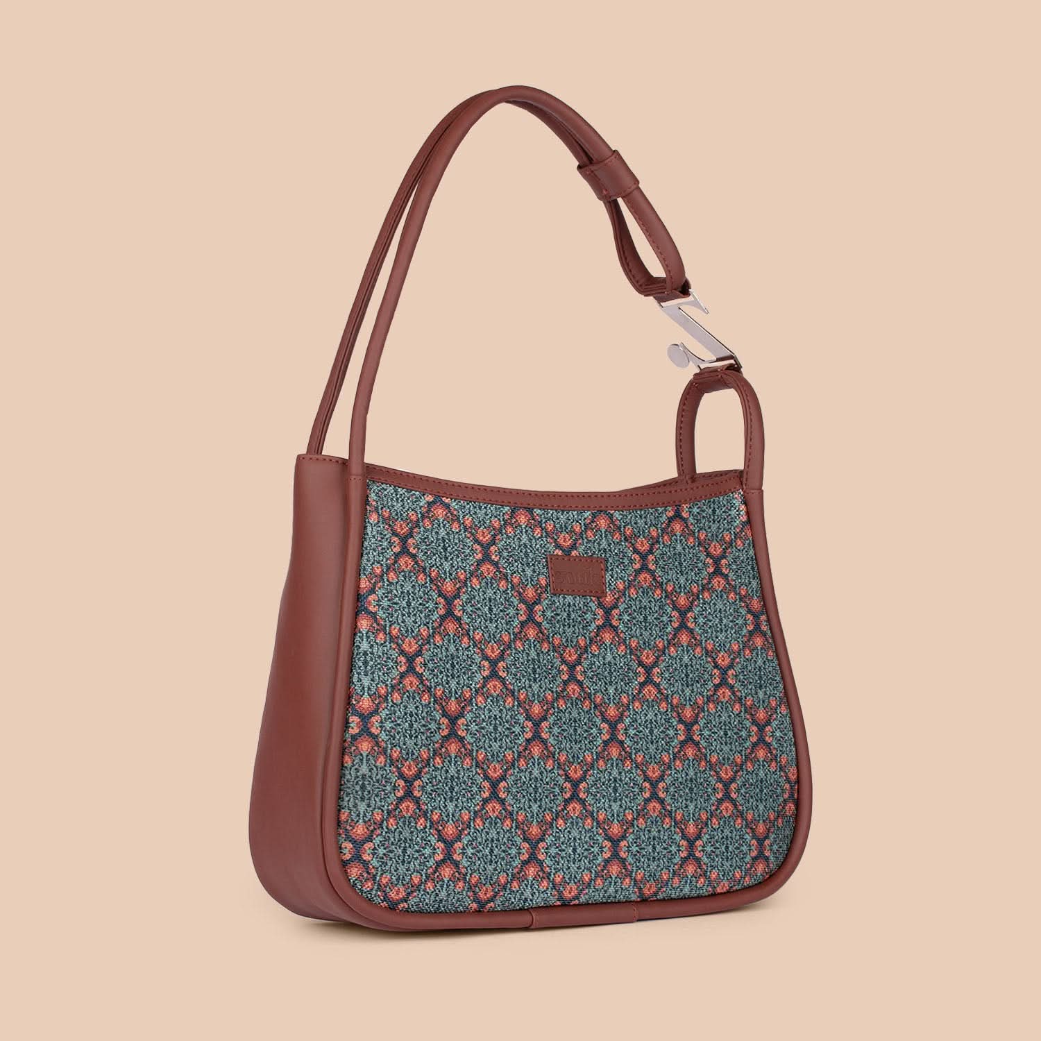 Kolkata Nouveau Sleek Shoulder Bag