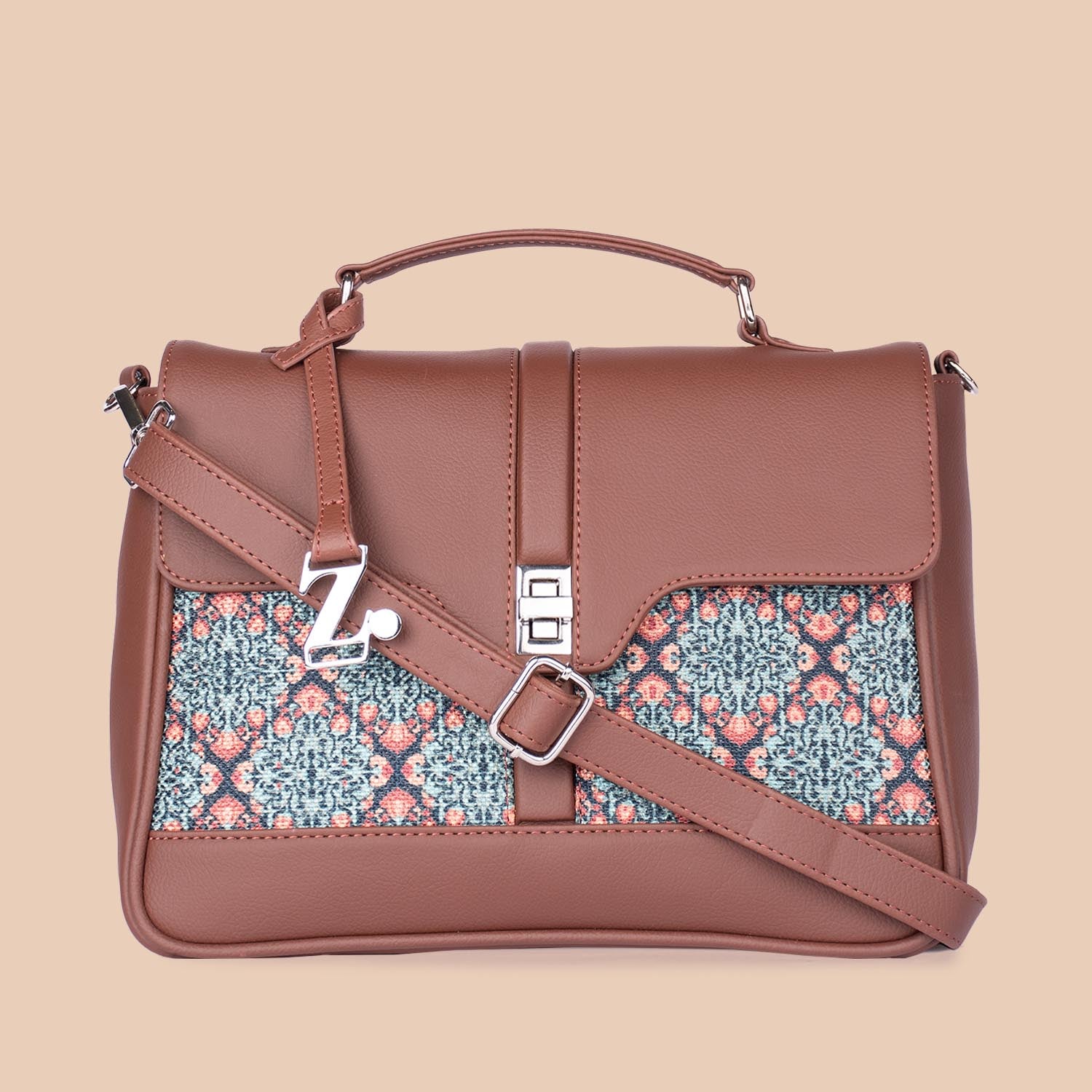 Kriti Sanon - Kolkata Nouveau Nessa Satchel