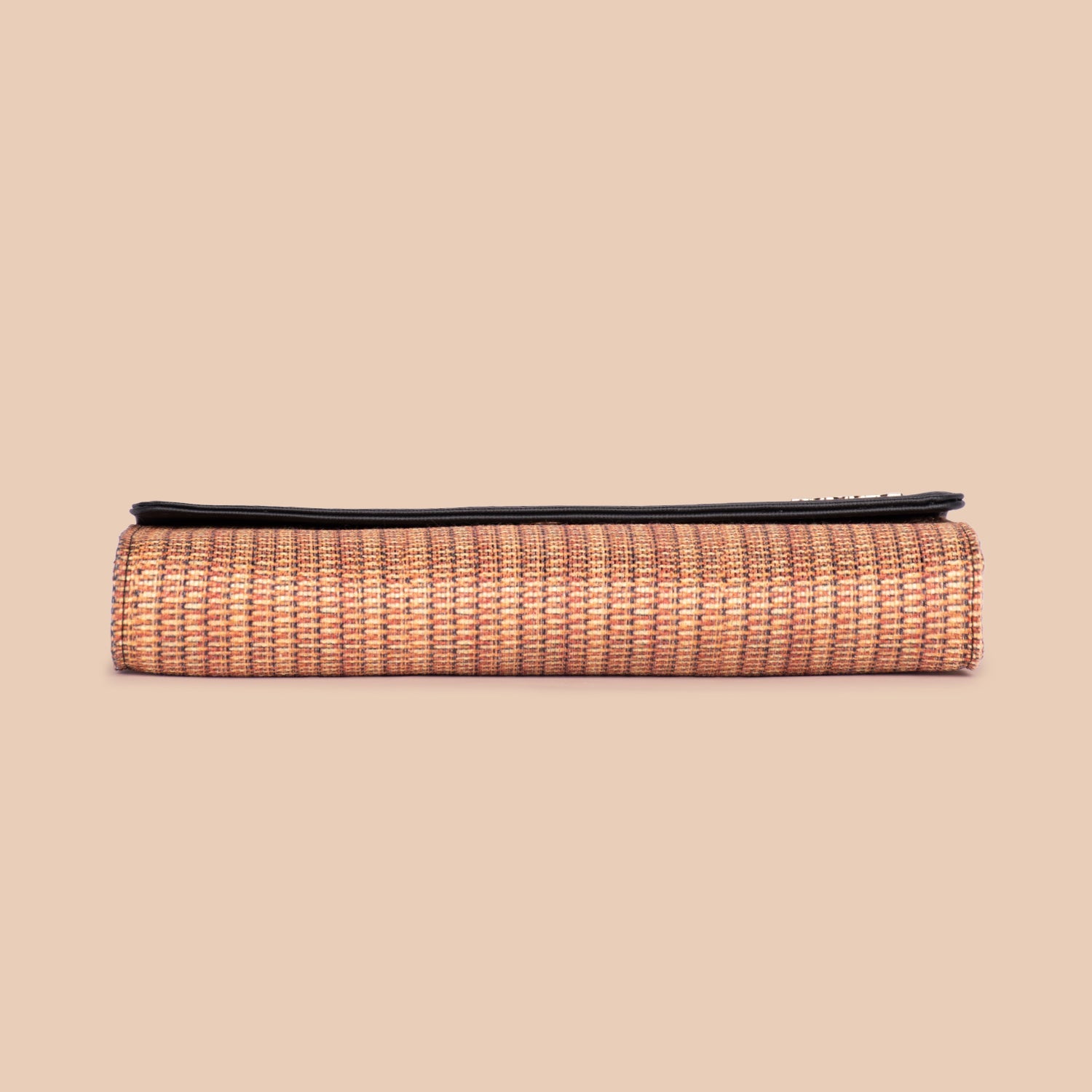 ZIP-Rhea Kapoor Clutch - Bombay Macrame