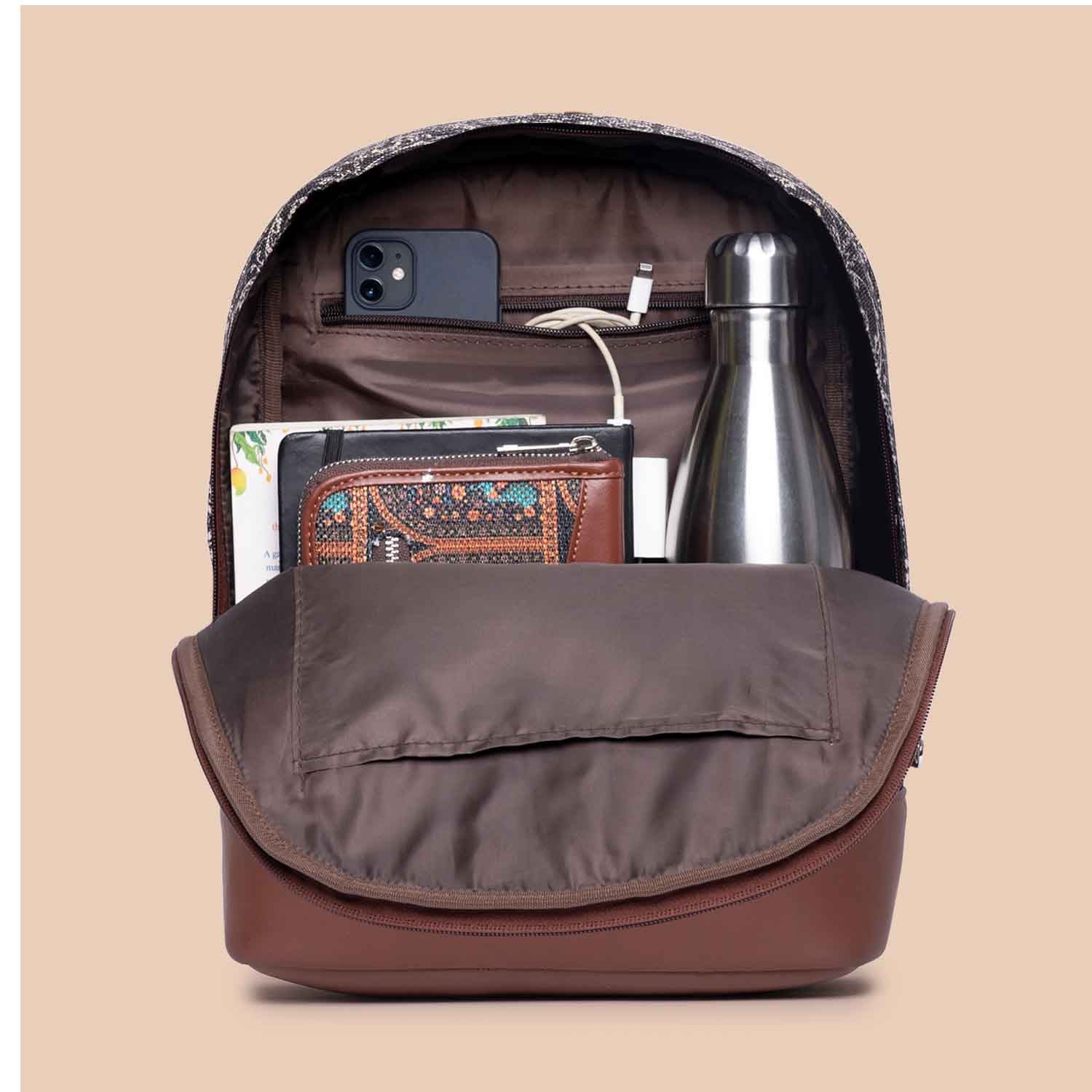 FloMotif Dome Daypack