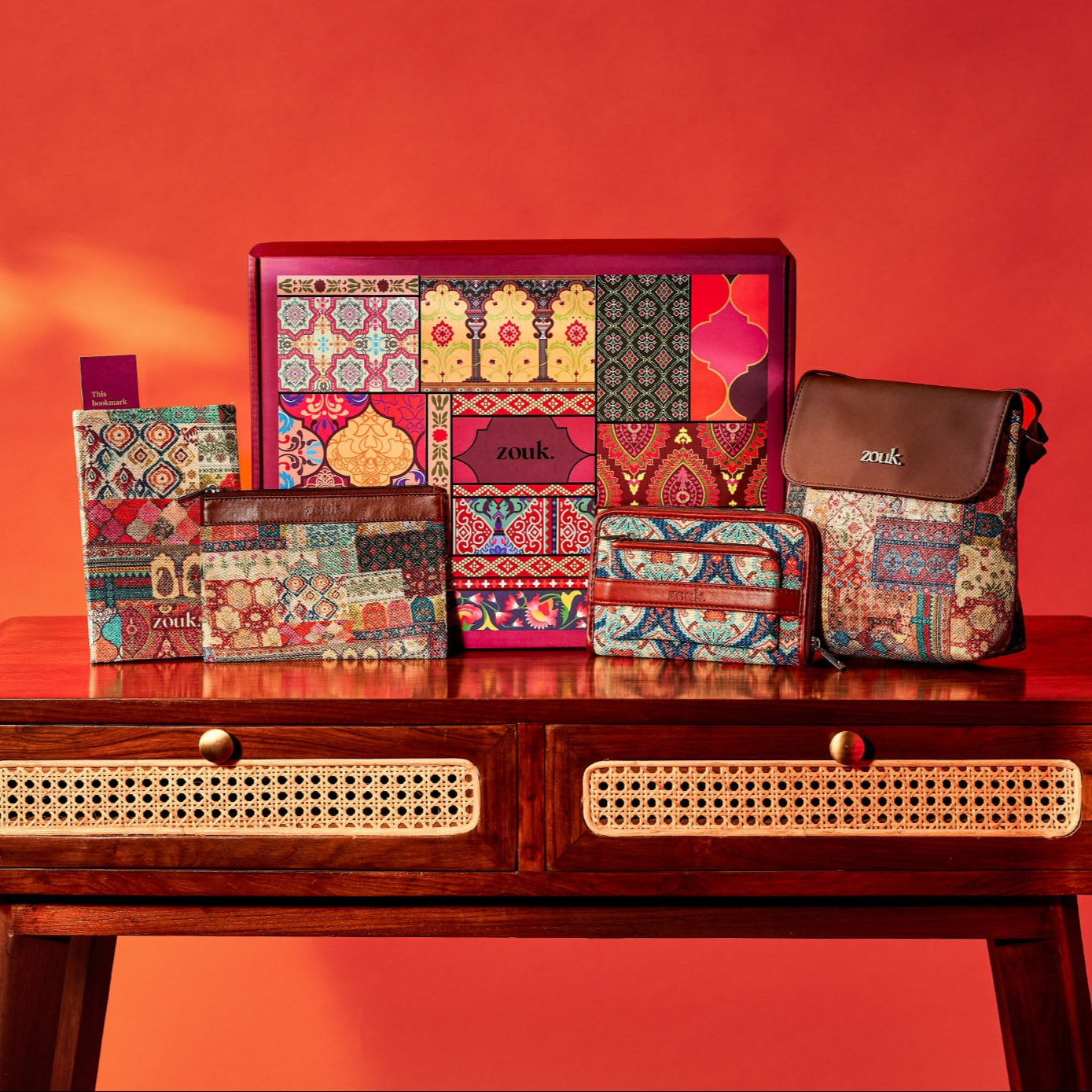 Gamthi Timeless Tapestry Gift Box