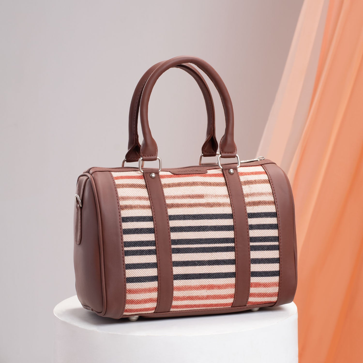 Qutub Stripes Handbag