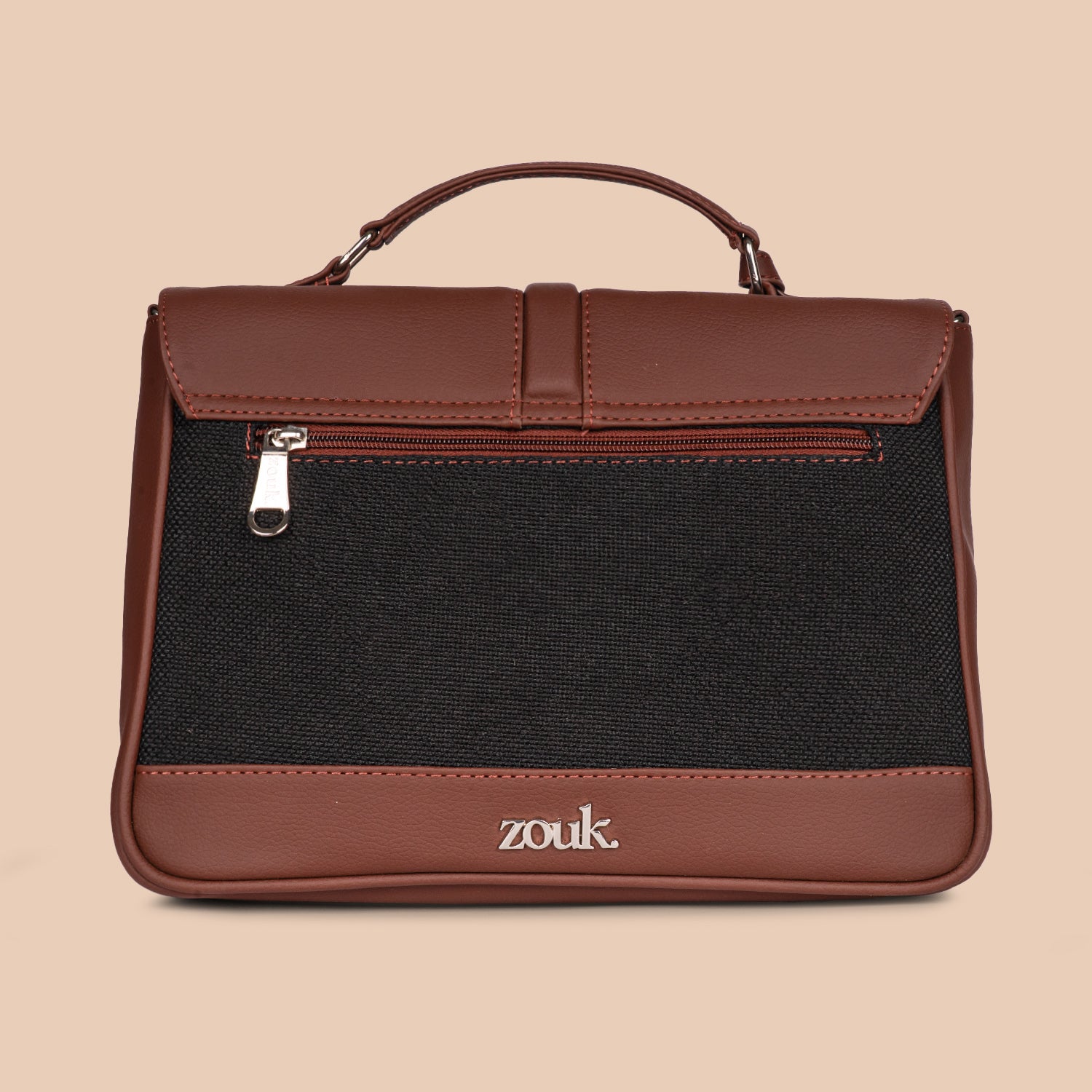 ZIP-Kriti Sanon - Jet Black Nessa Satchel