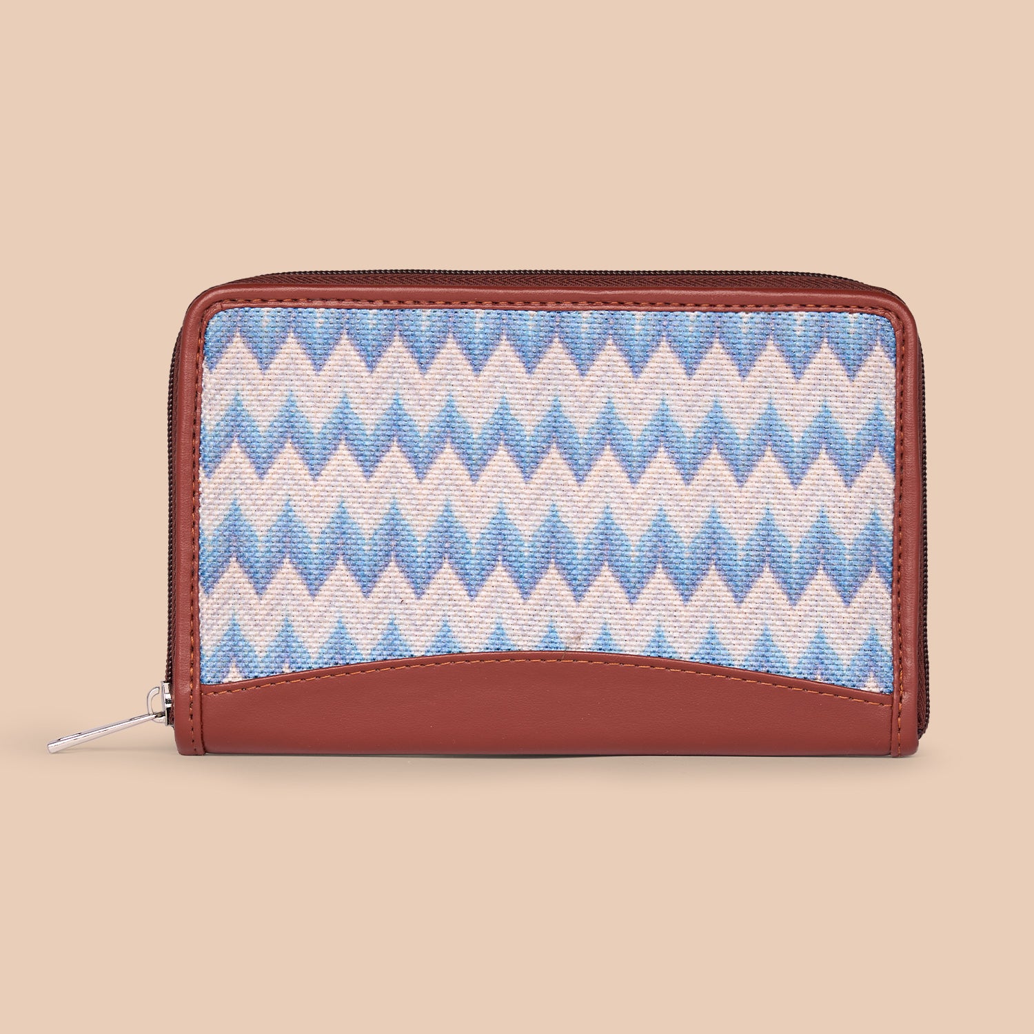 Kumarakom Waves Chain Wallet