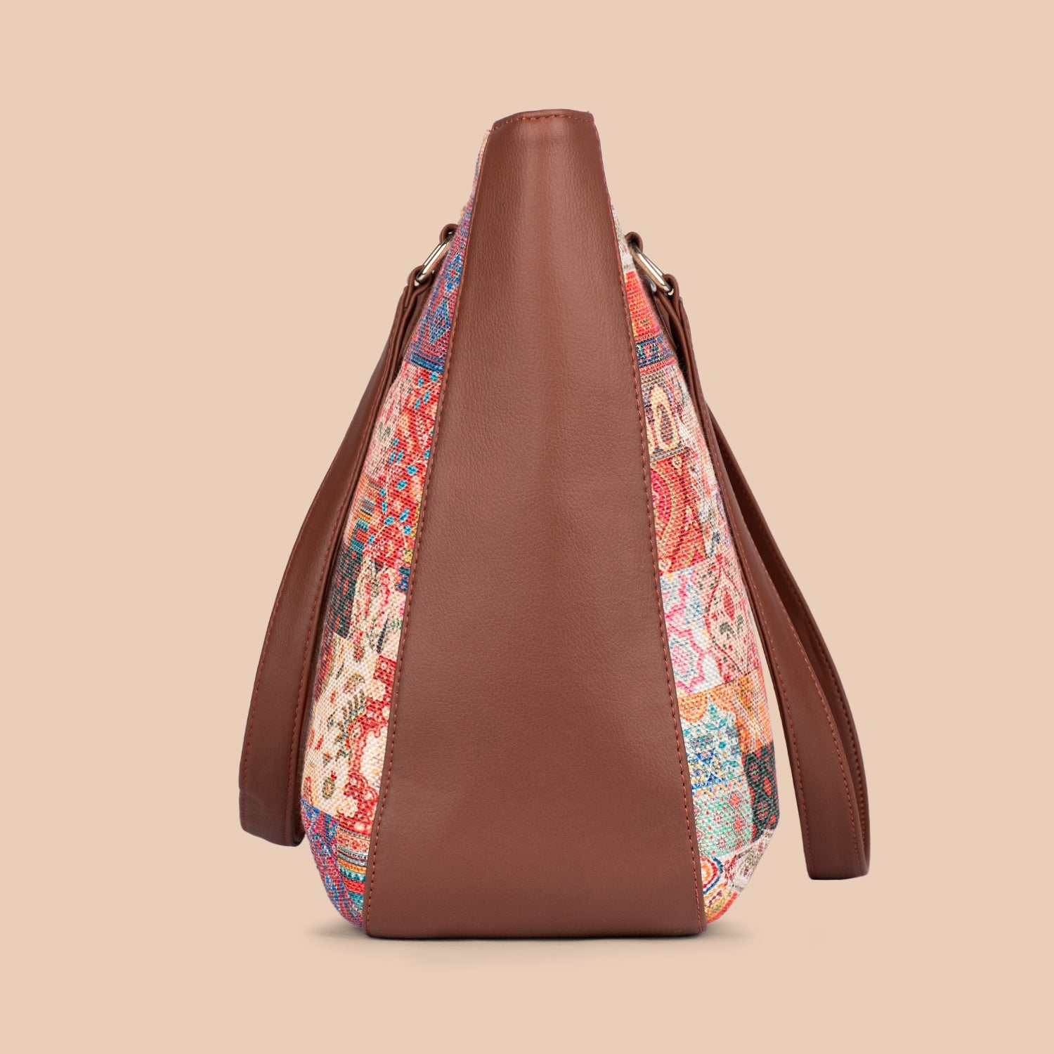 Kutch Gamthi Getaway Handbag