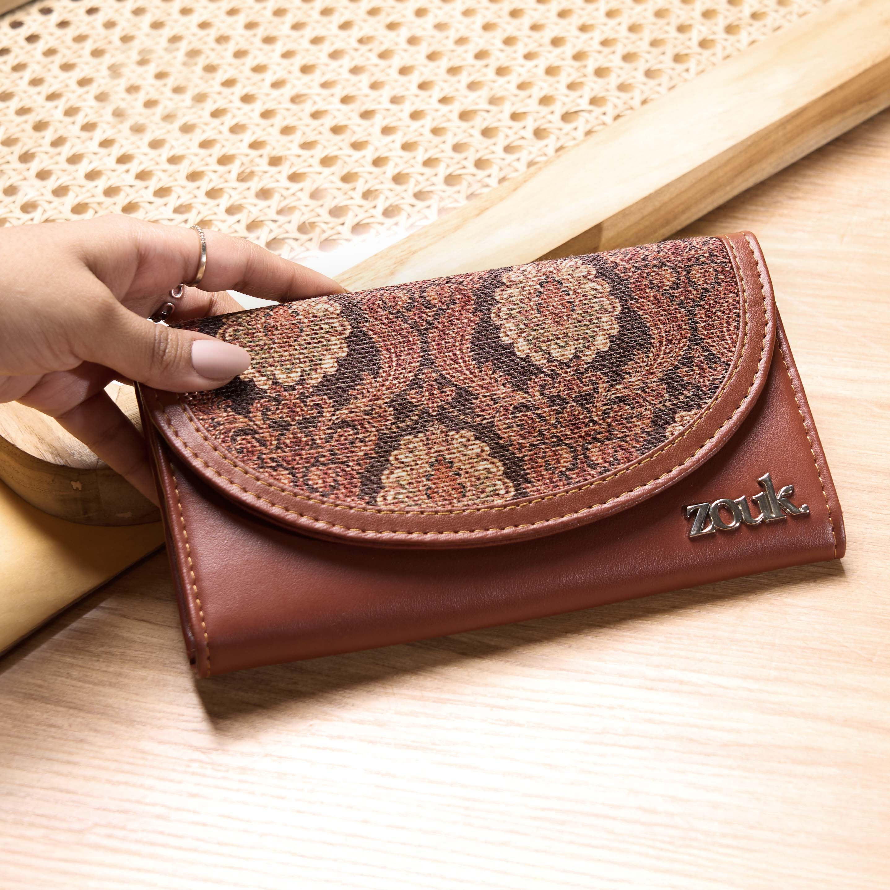 Jodhpur Damask Kyra Flap Wallet