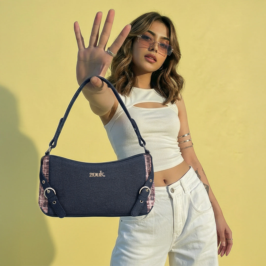 Lyra Baguette - Cashmere Noir (Pink)