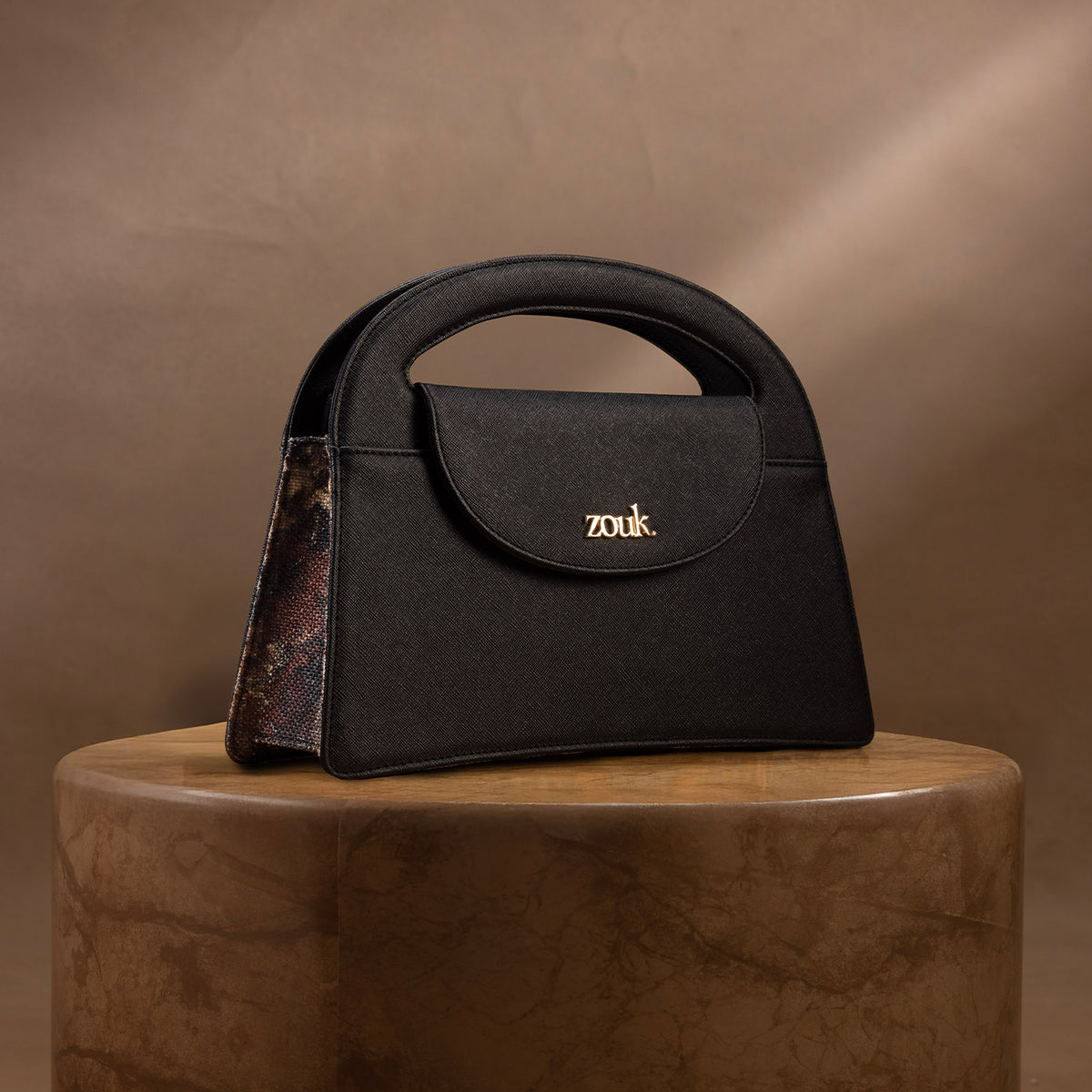 Rhea Kapoor Sling Bag - Malabar Cascades