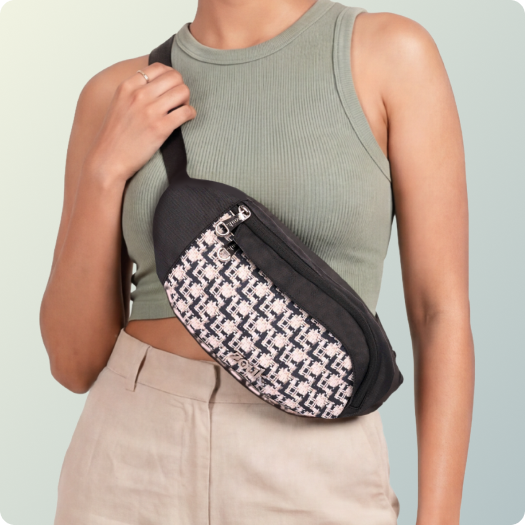 FANNY PACKS