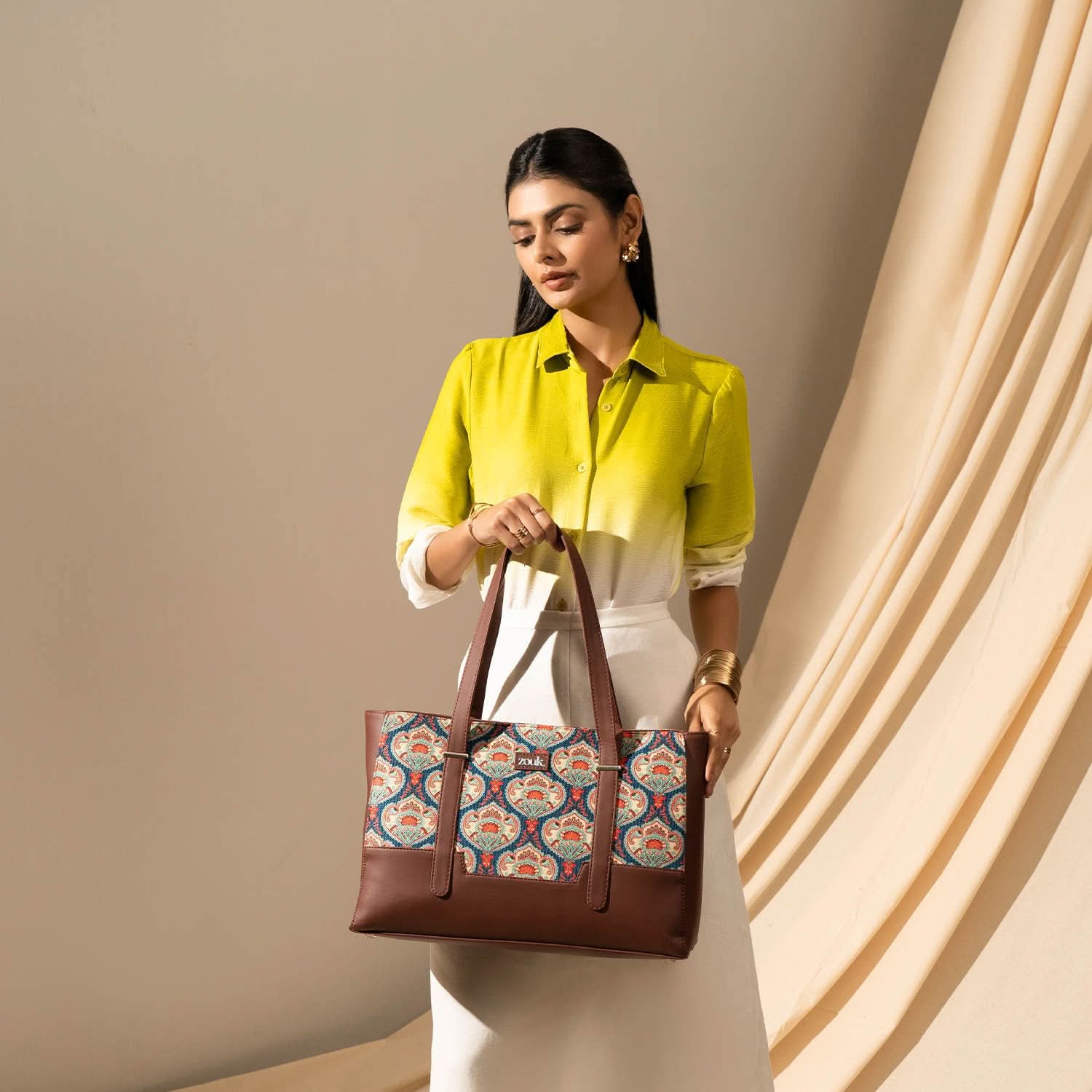 Zouk Kovil Blue Maya Multitasker Tote Bag