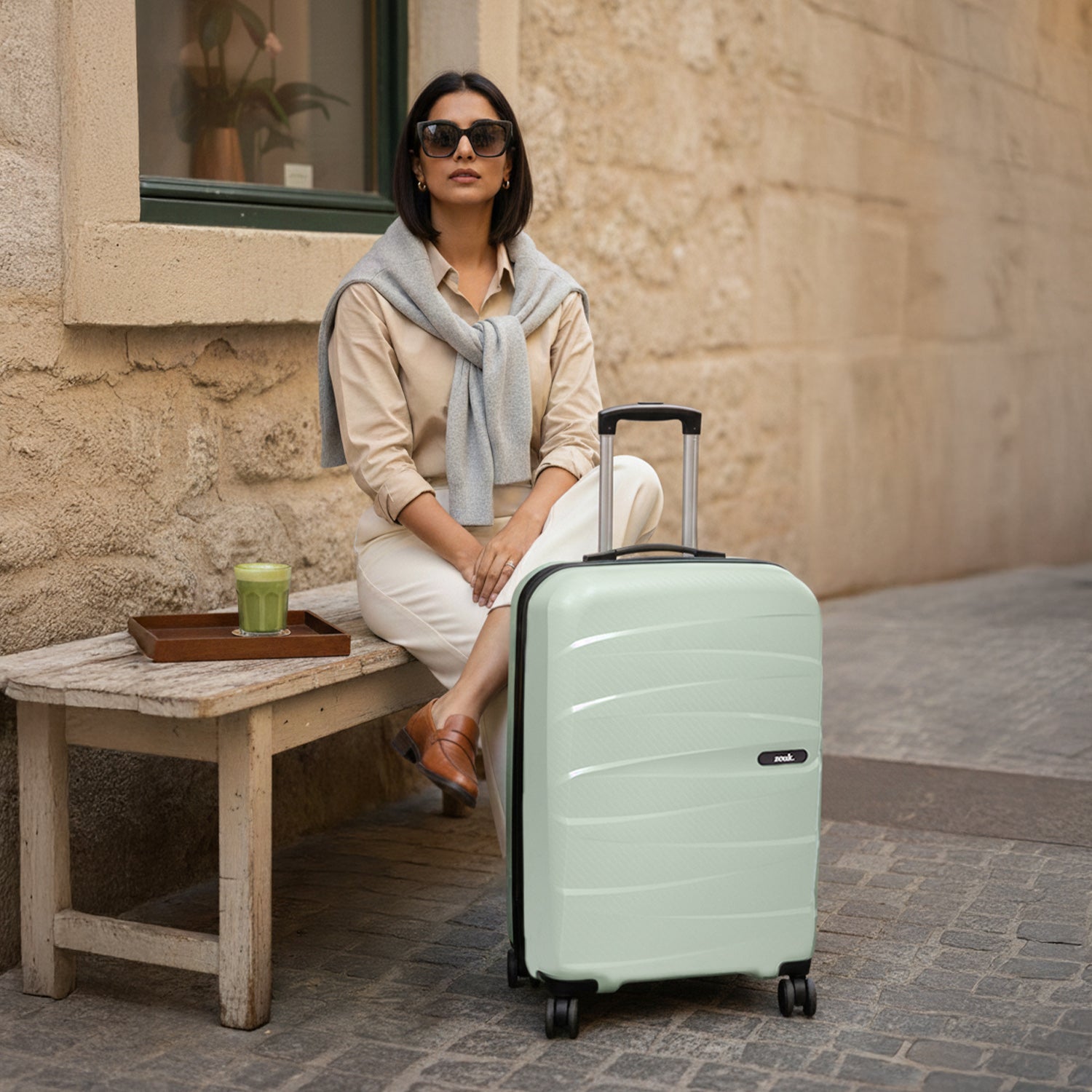 Mint Aira Trolley Bag