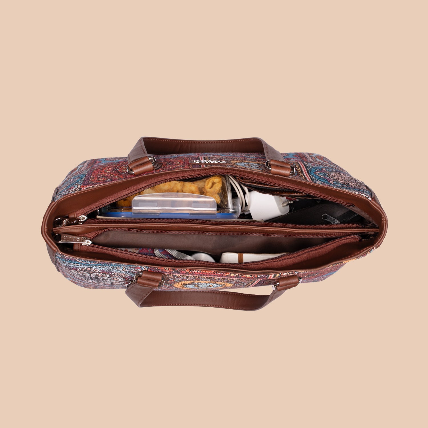 Multicolor Mandala Print Getaway Handbag