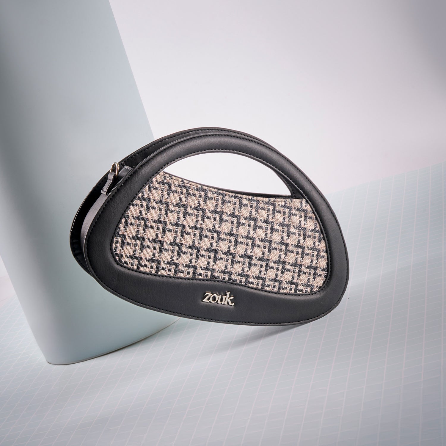 ZIP-Nadia Sling Bag - Carter Checks