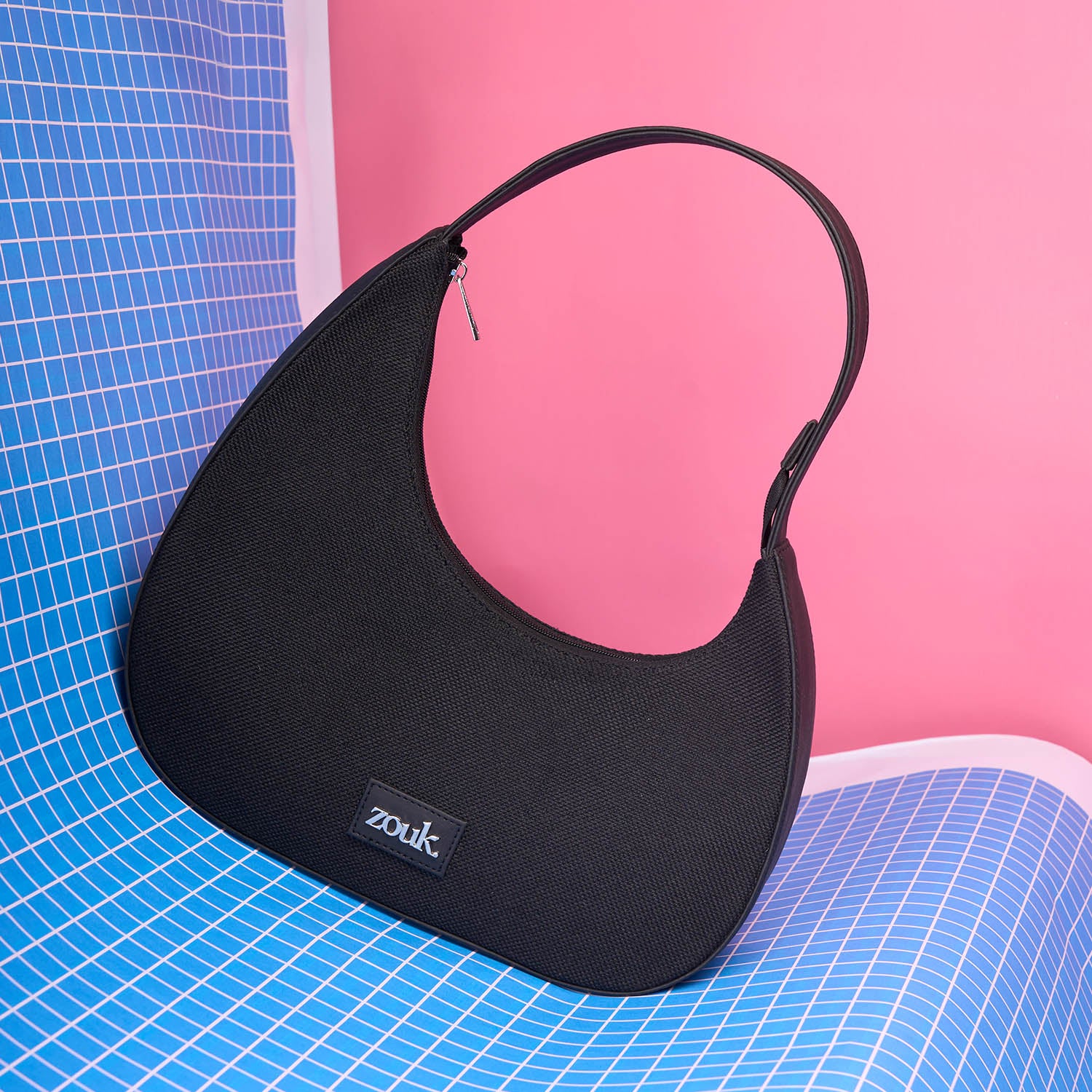 Pixi Baguette - Jet Black