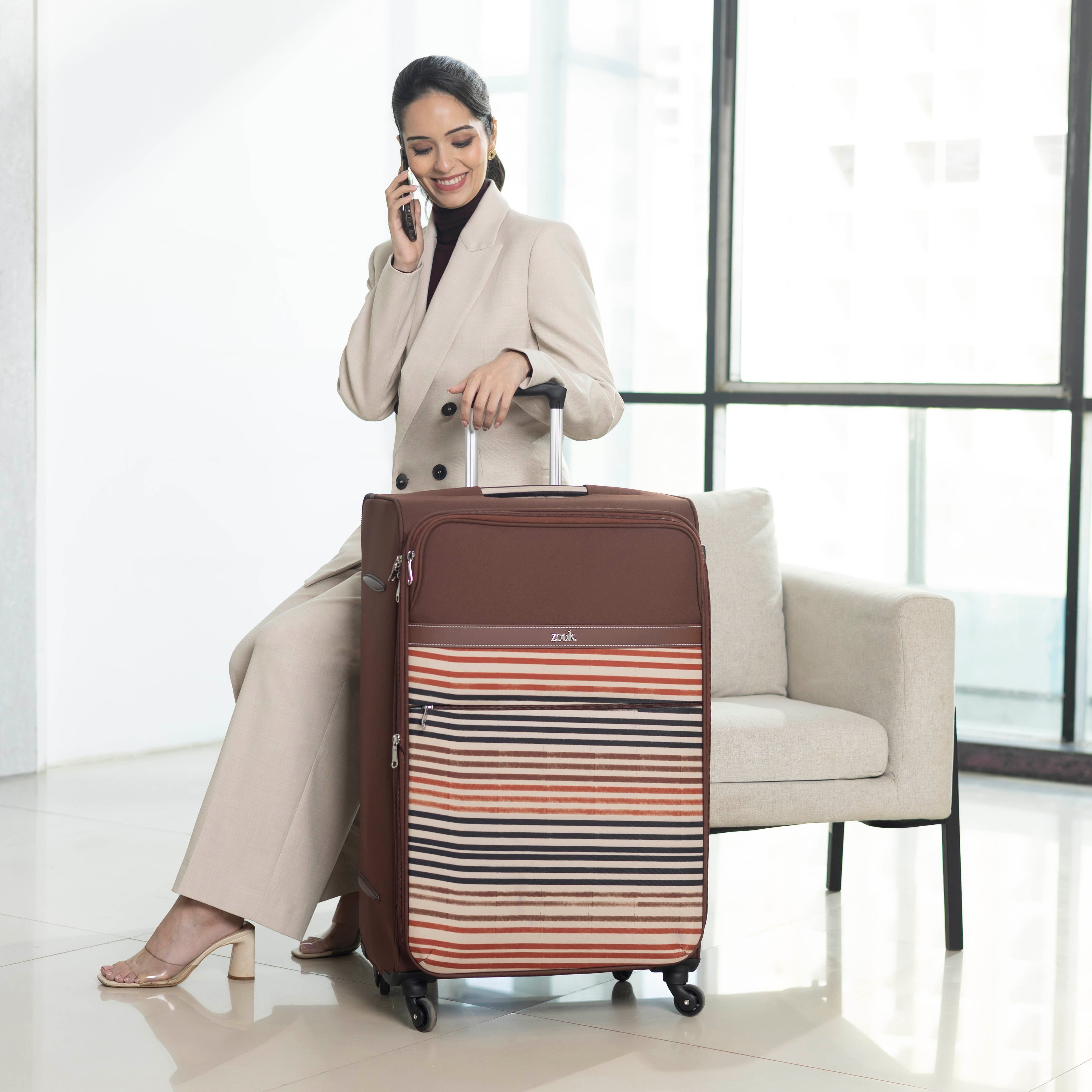 Qutub Stripes Avasa Trolley Bag (Large)