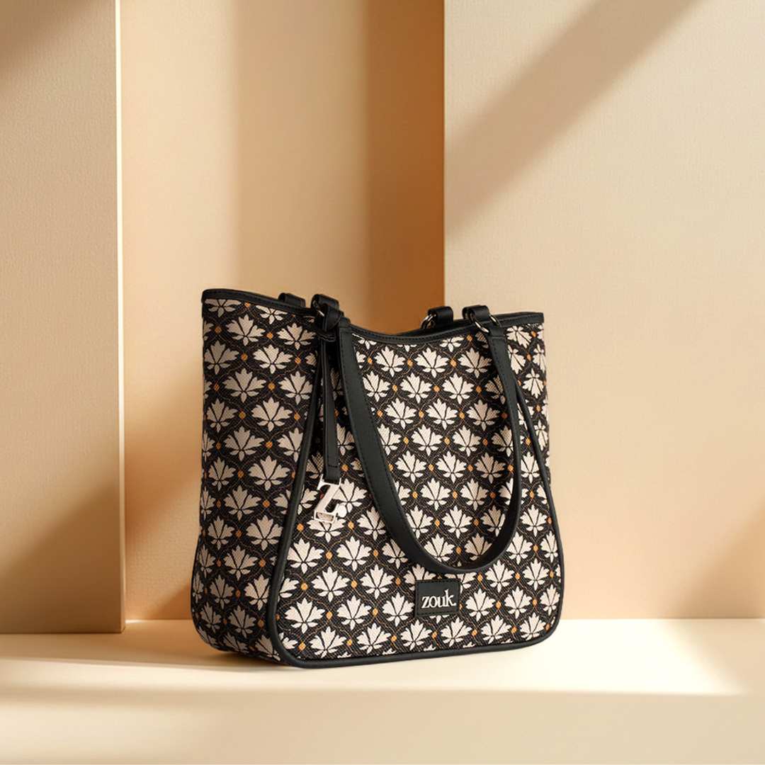 Rhea Kapoor Naisha Tote Bag - Bidri Kaiser