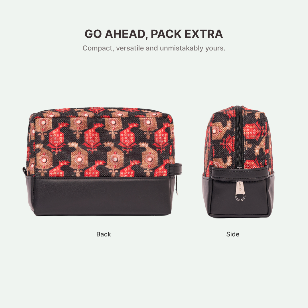 Kashi Kinkhab Raha Travel Pouch
