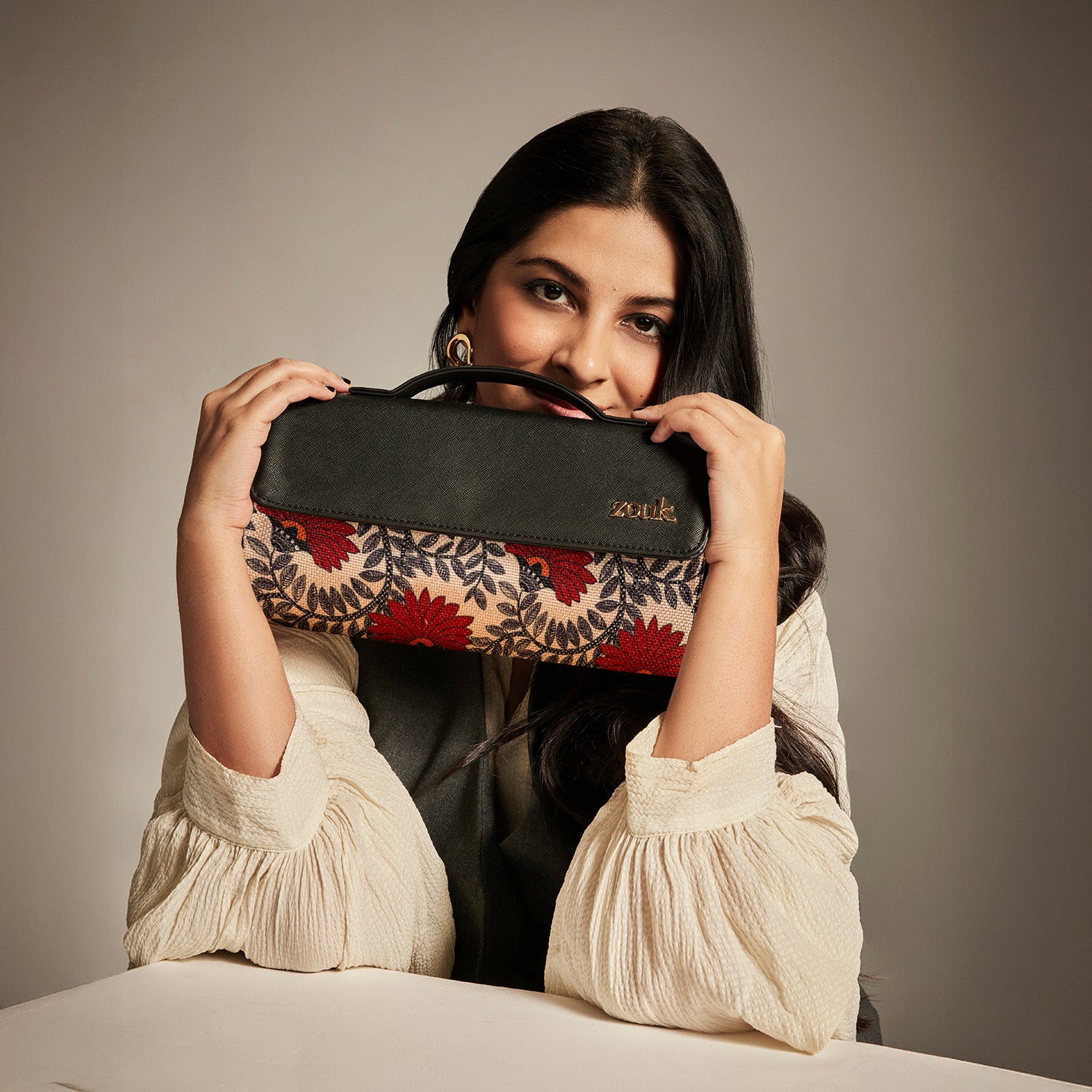 Rhea Kapoor Clutch - Nawabi Couture