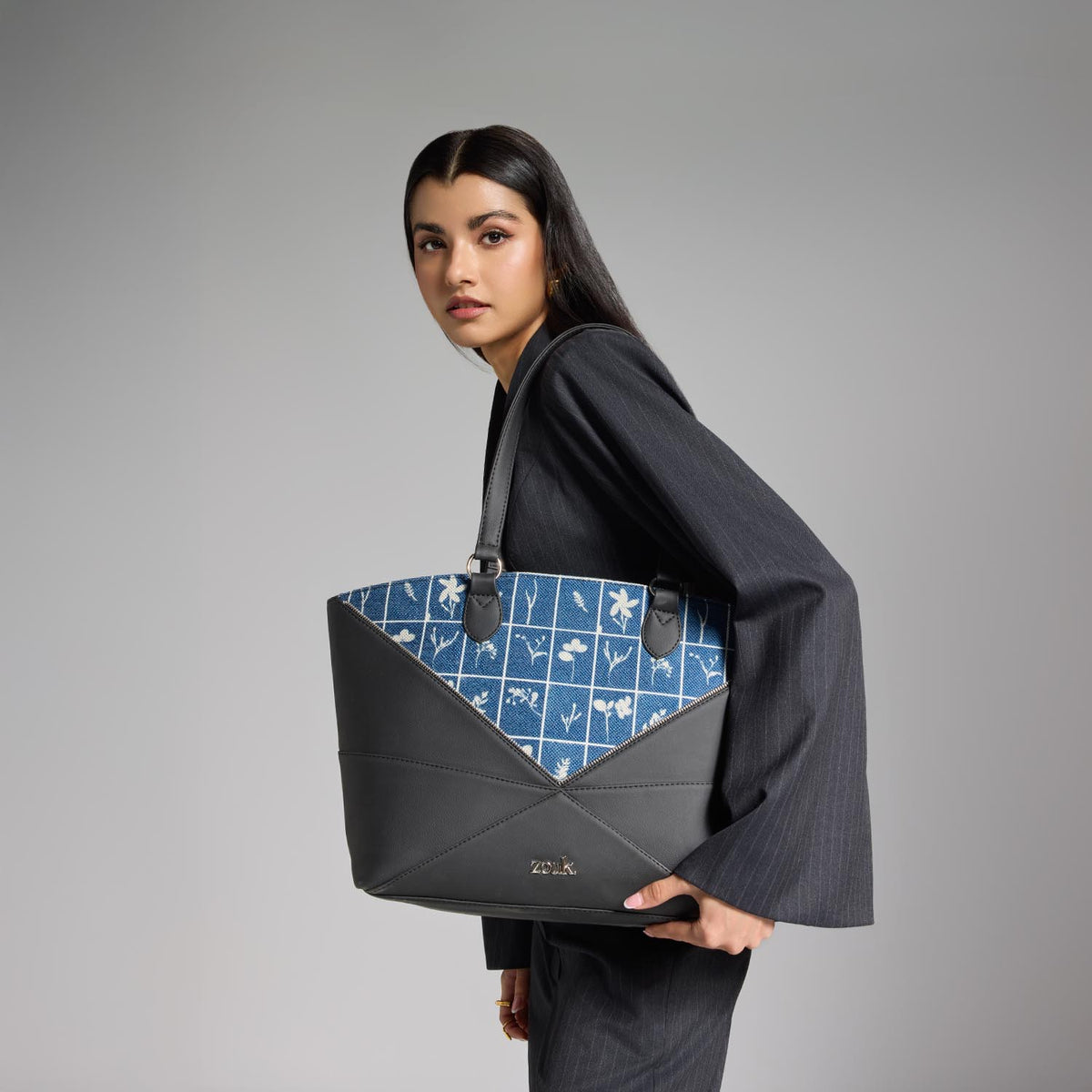 Rhea Kapoor Tote Bag - Lakshadweep Azure