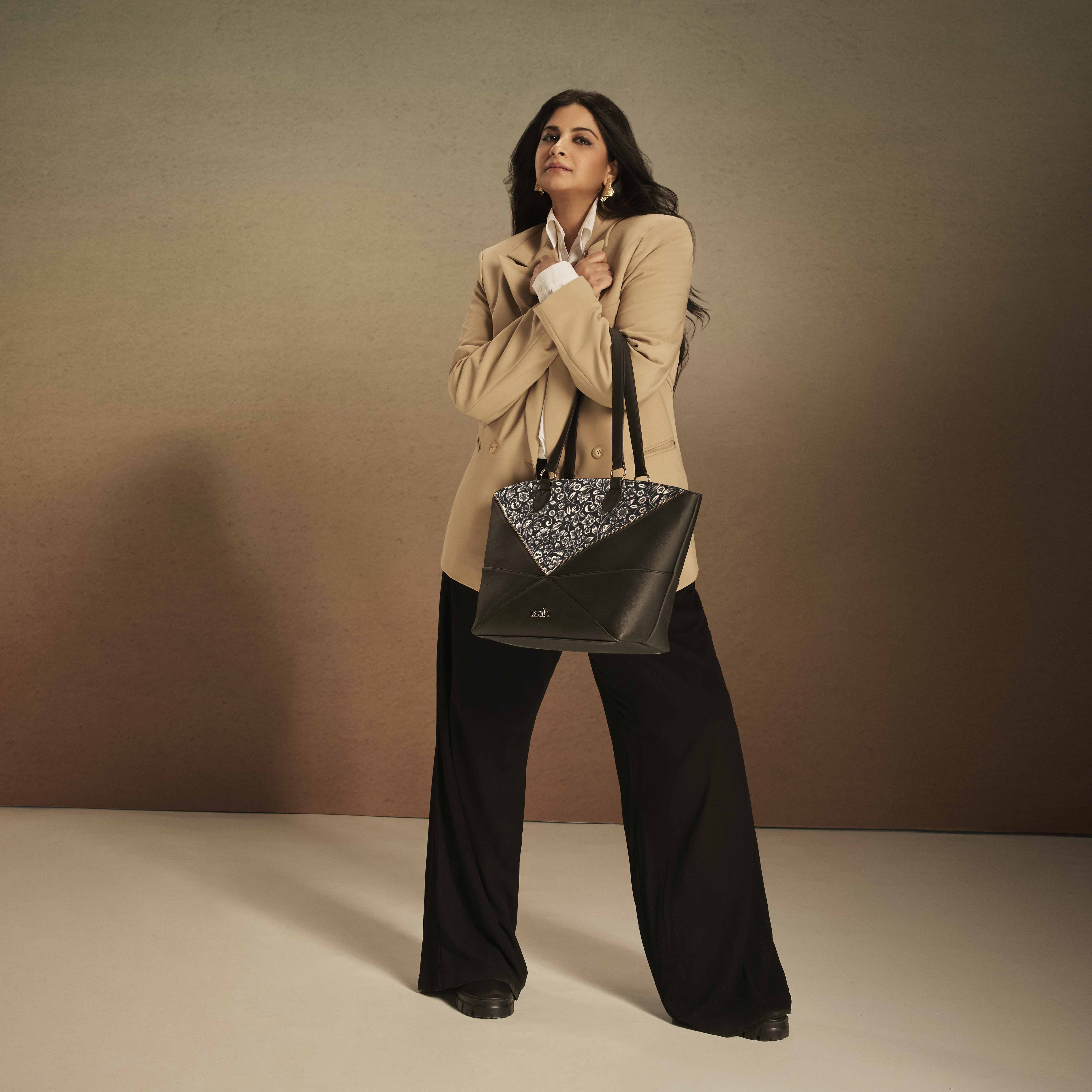 Rhea Kapoor Tote Bag - FloMotif