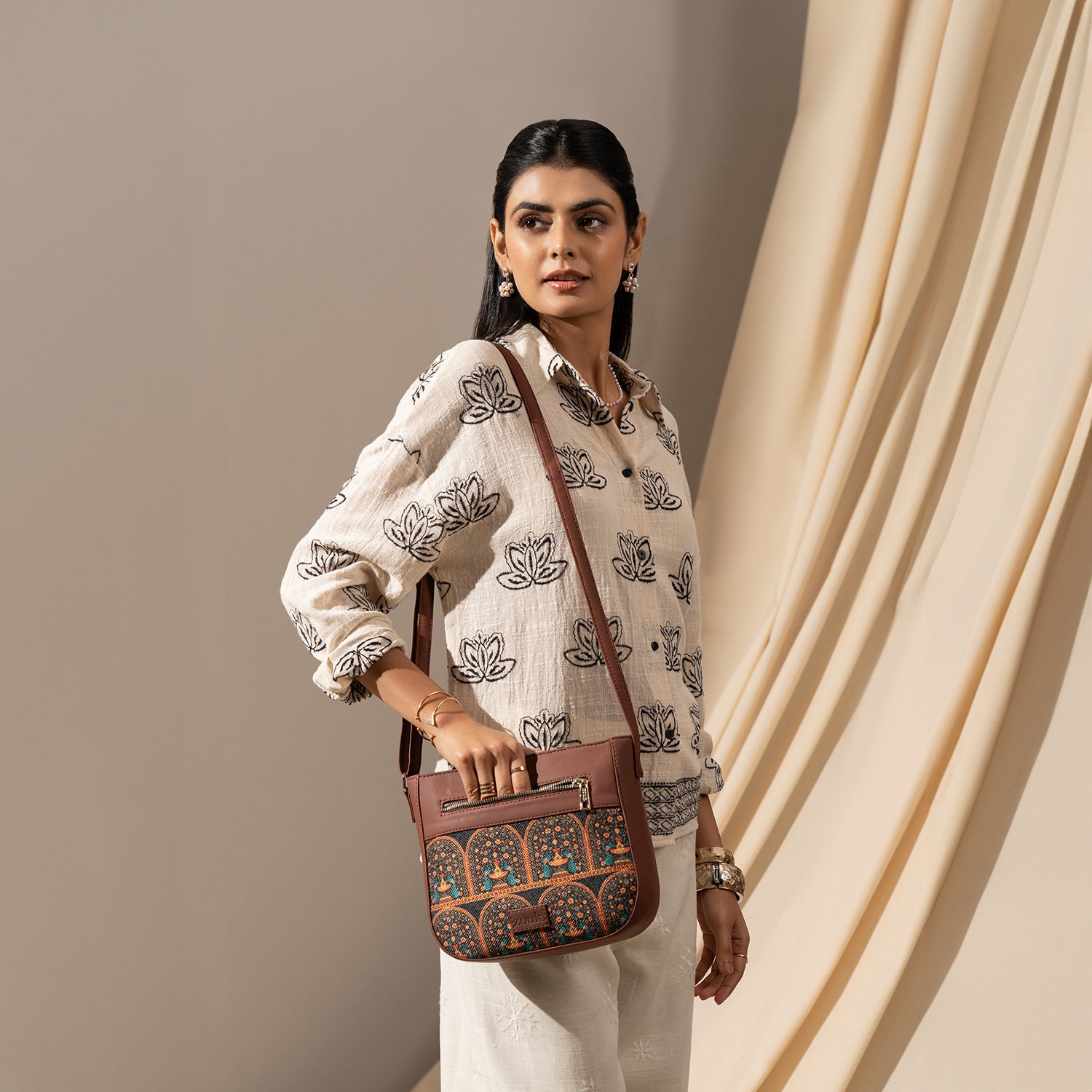 Royal Indian Peacock Motif U-Shaped Sling Bag