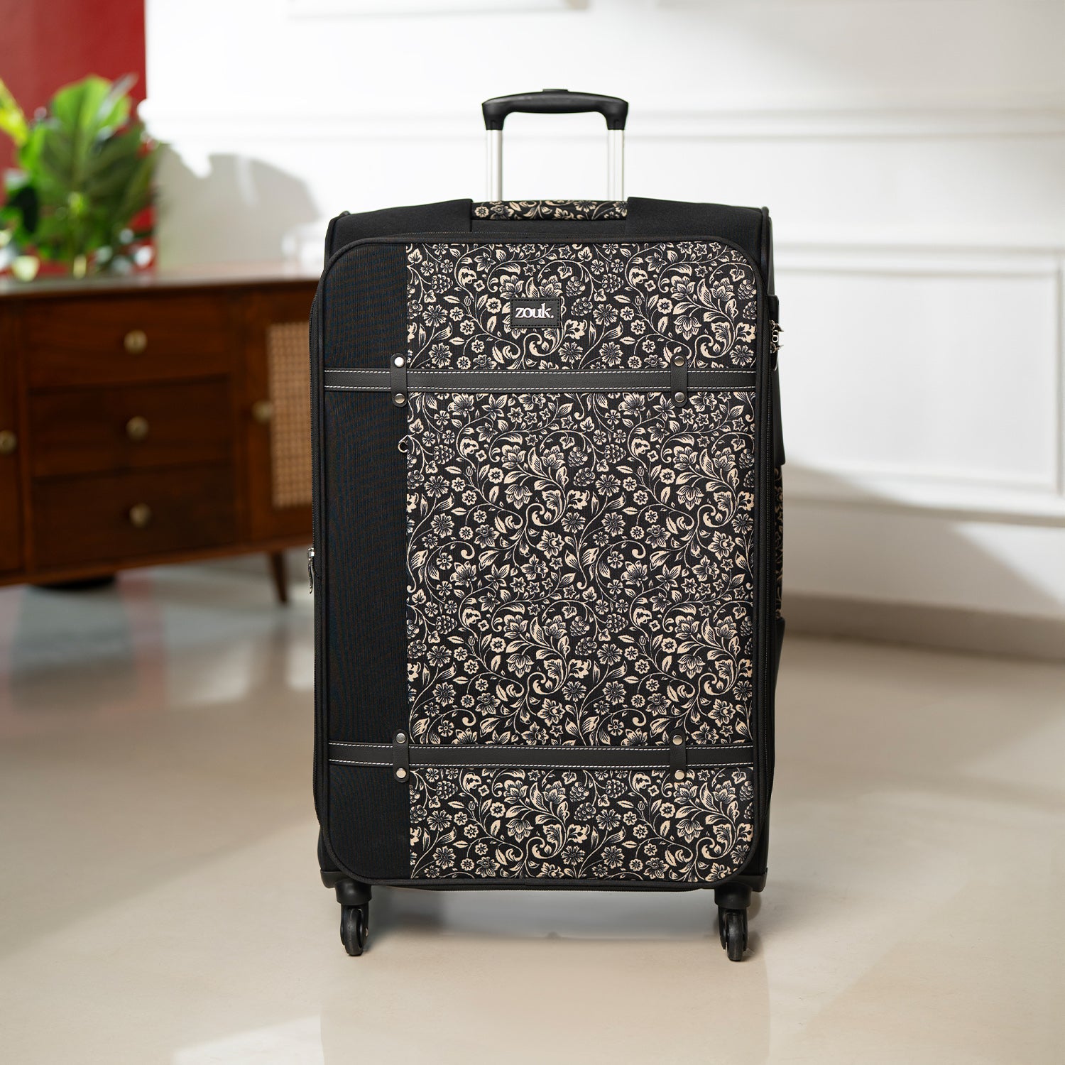 FloMotif Saira Trolley Bag - Black (Large)