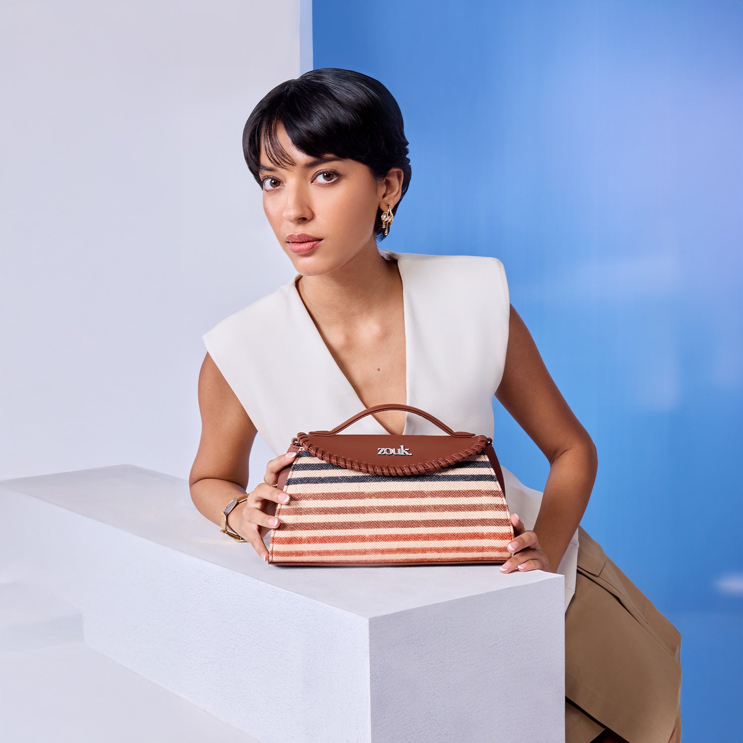 Saisha Sling Bag - Qutub Stripes