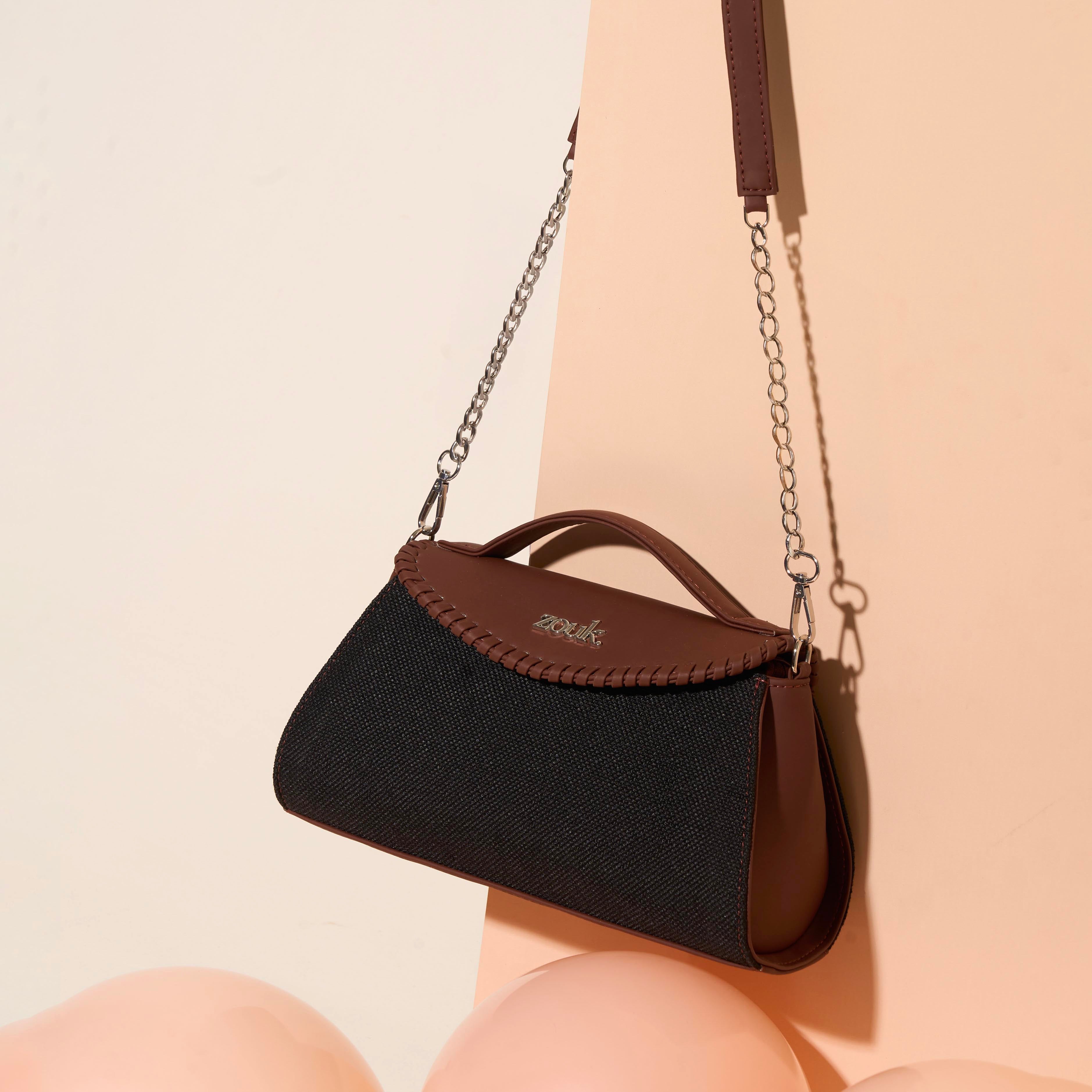 Saisha Sling Bag - Jet Black