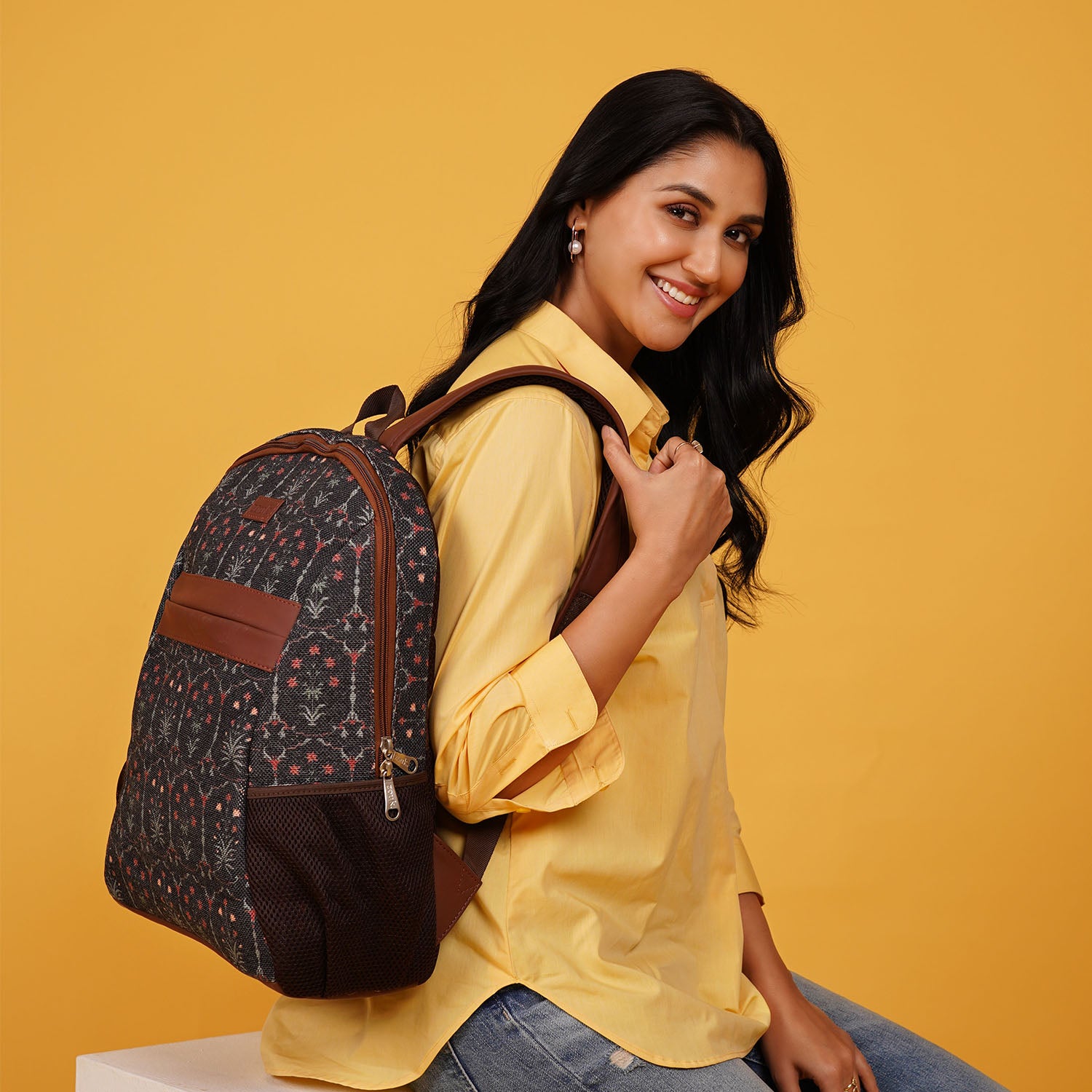 Taj Guldasta Classic Backpack